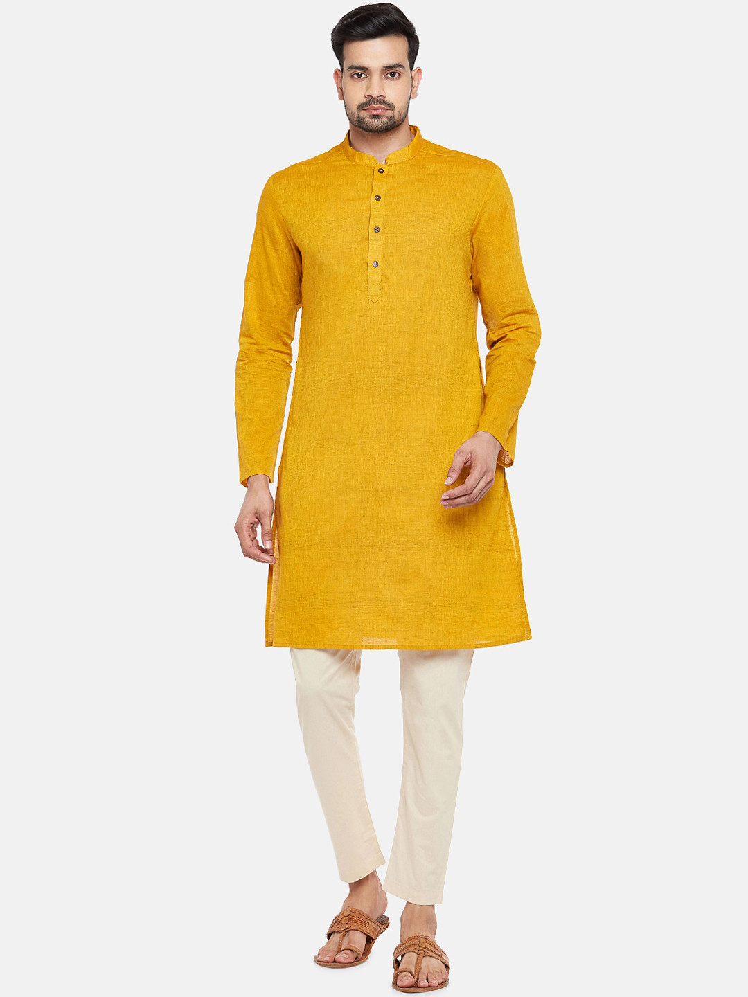 

Indus Route By Pantaloons Men Yellow Solid Straight Kurta