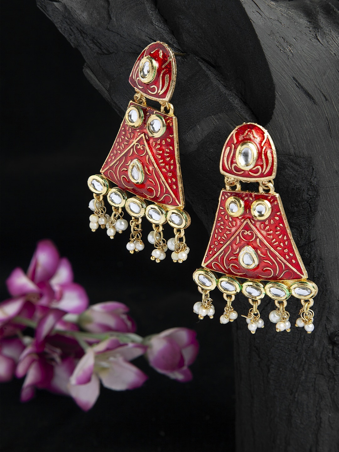 

Moedbuille Kundan Studded Handpainted Red Meenakari Design Gold Plated Handcrafted Brass Jhumkas