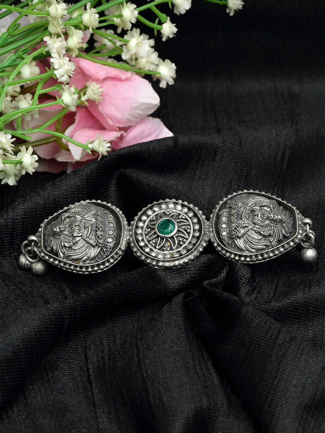 

Moedbuille Green Stone Studded Laxmi Design Oxidised Silver Plated Handcrafted Finger Ring
