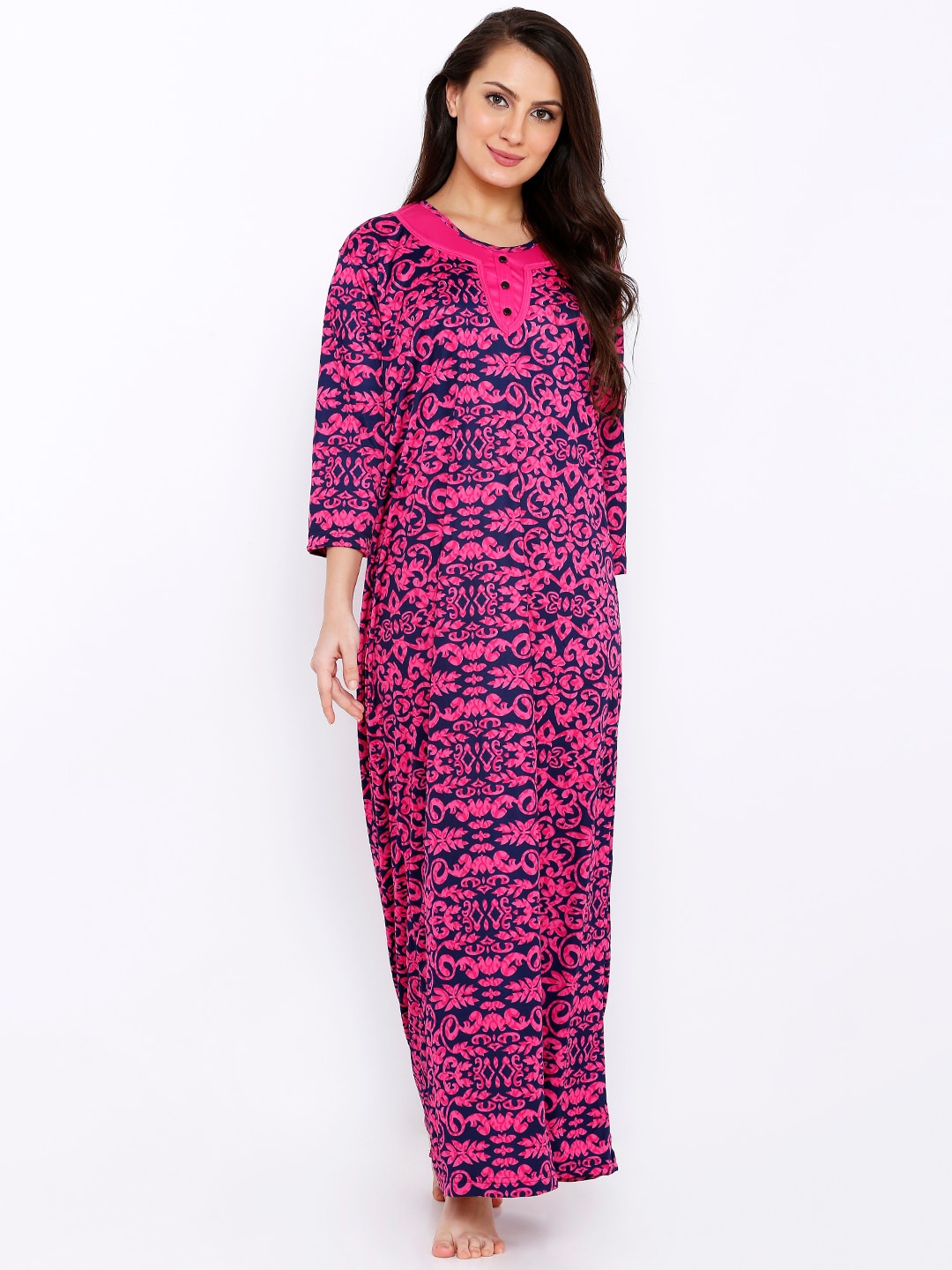 

Pretty Awesome Pink & Navy Blue Printed Nightdress