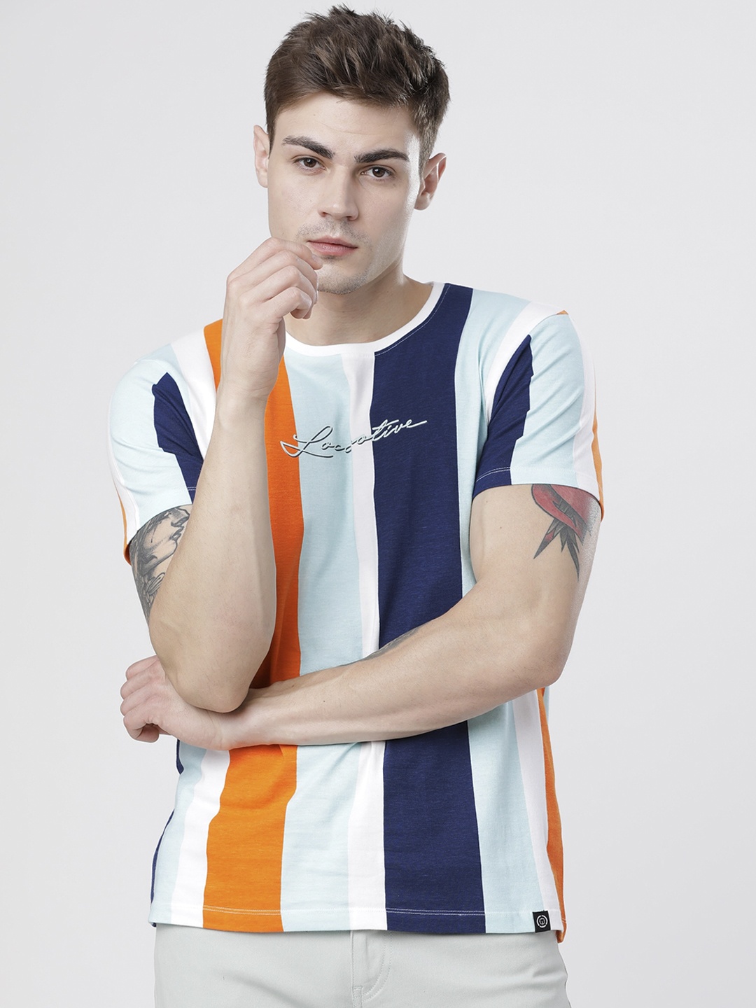 

LOCOMOTIVE Men Navy Blue Striped Round Neck T-shirt