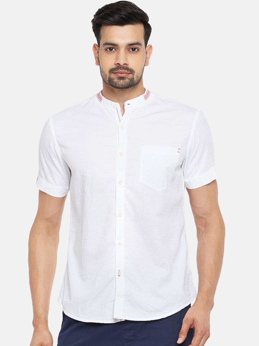 

Urban Ranger by pantaloons Men White Slim Fit Solid Casual Shirt