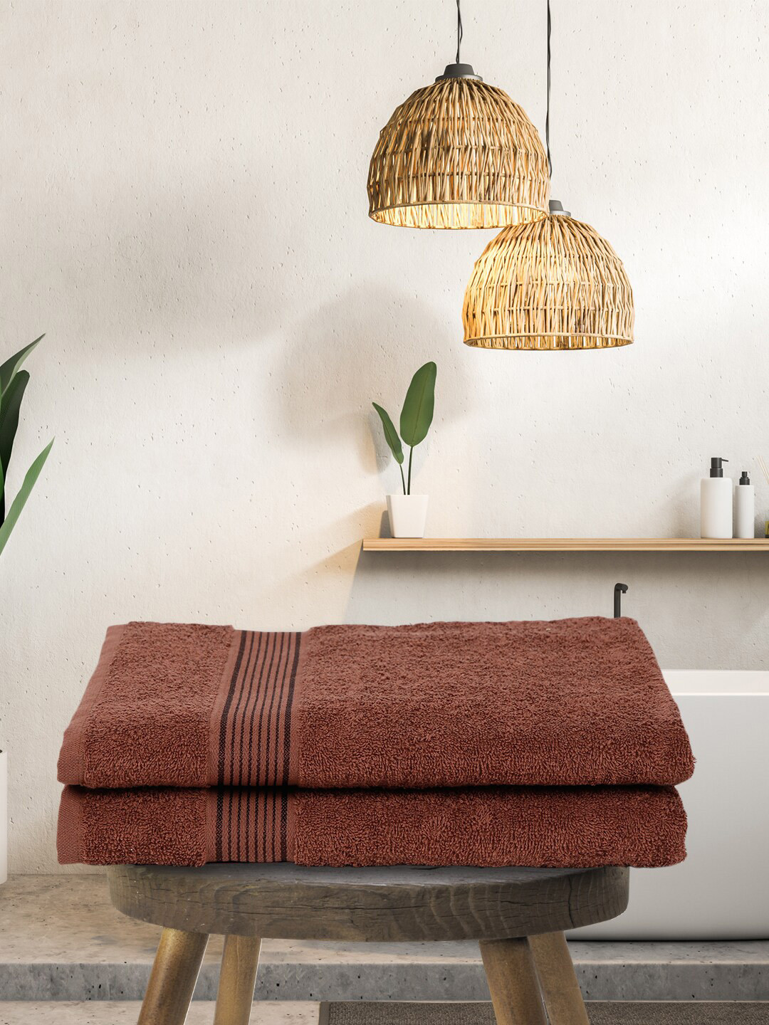 

KOPA Set Of 2 Solid 380 GSM Cotton Bath Towels, Brown
