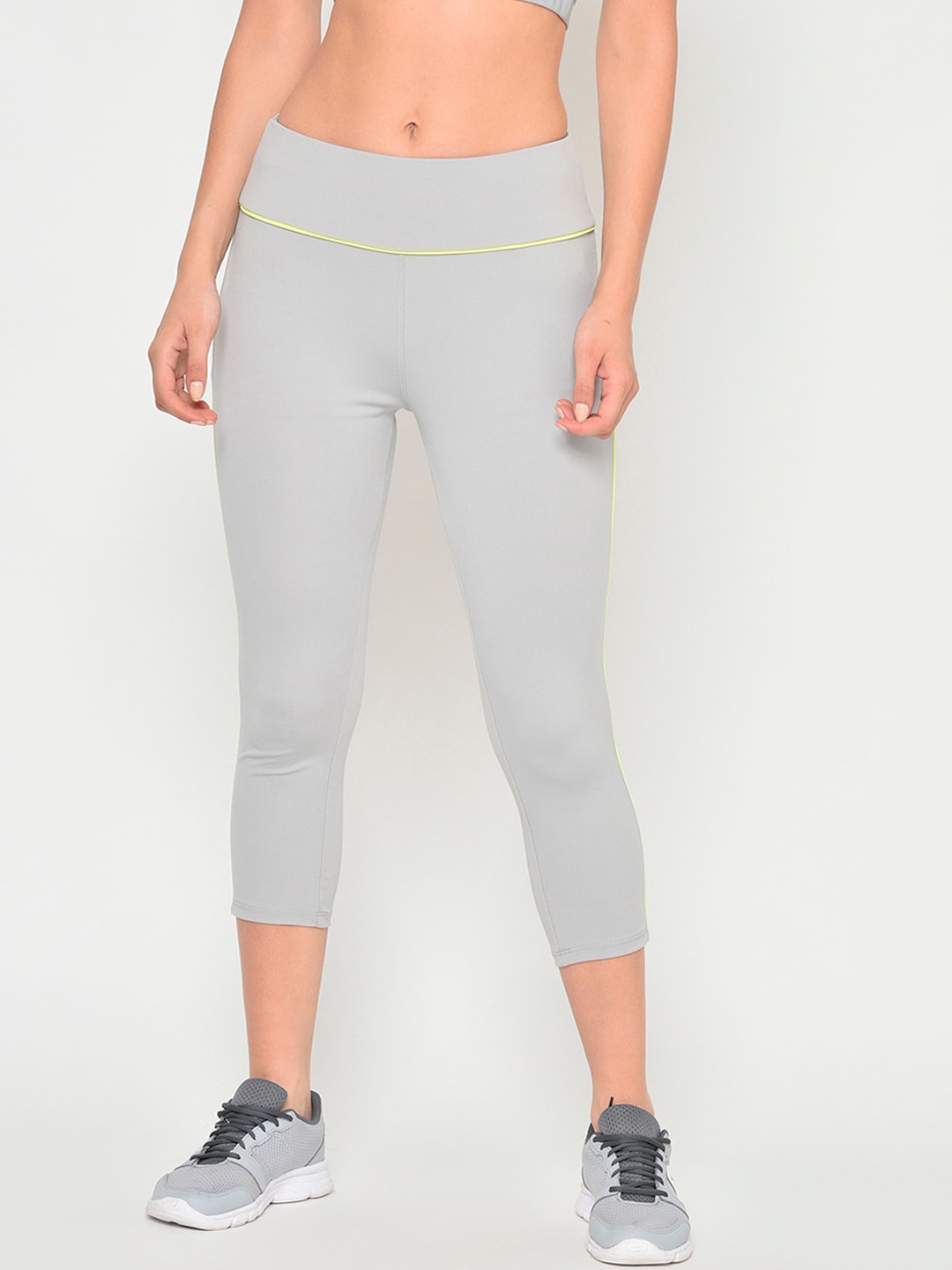 PERFKT-U Women Grey Solid Training Tights