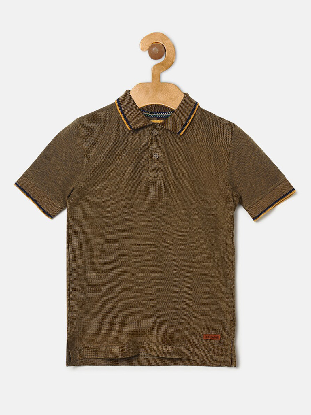 

Instafab Boys Brown Solid Round Neck T-shirt