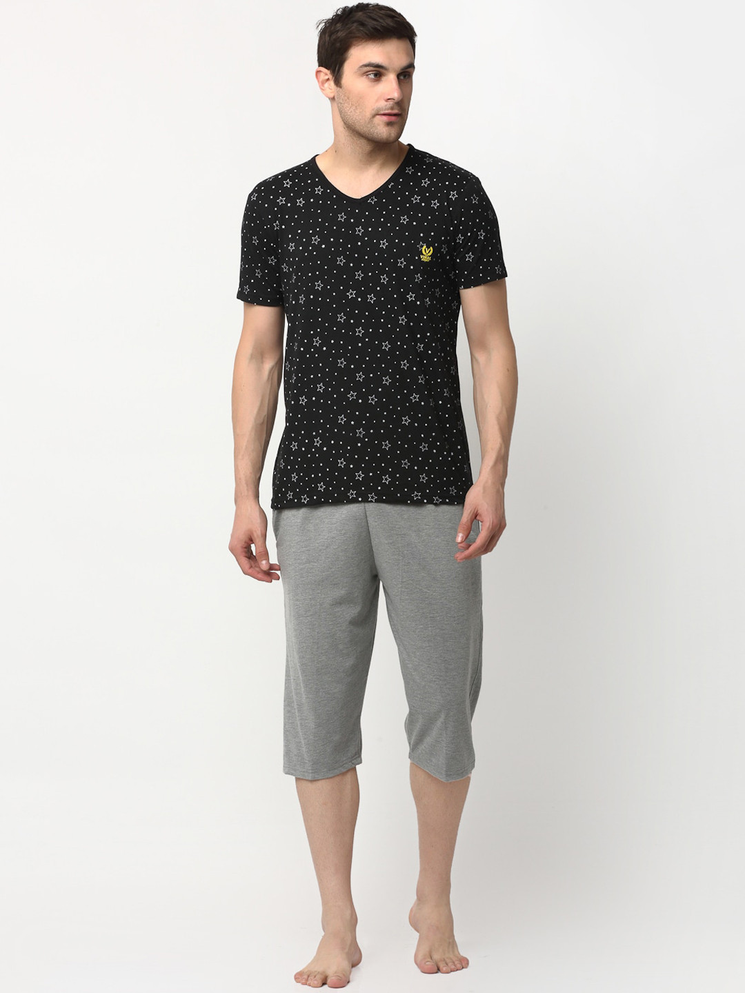 

VIMAL JONNEY Men Black & Grey Printed Night suit