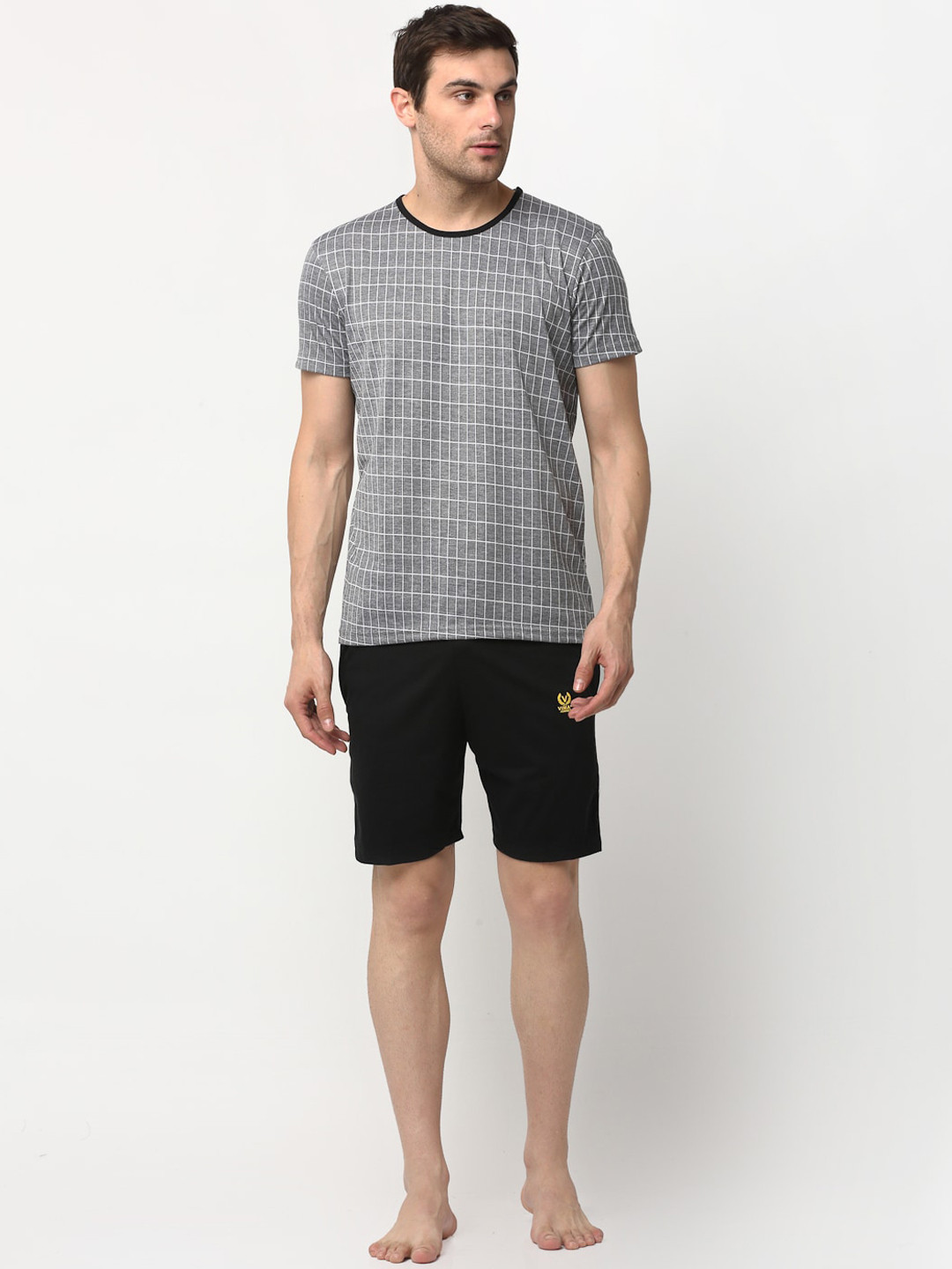 

VIMAL JONNEY Men Grey & Black Checked Night Suit