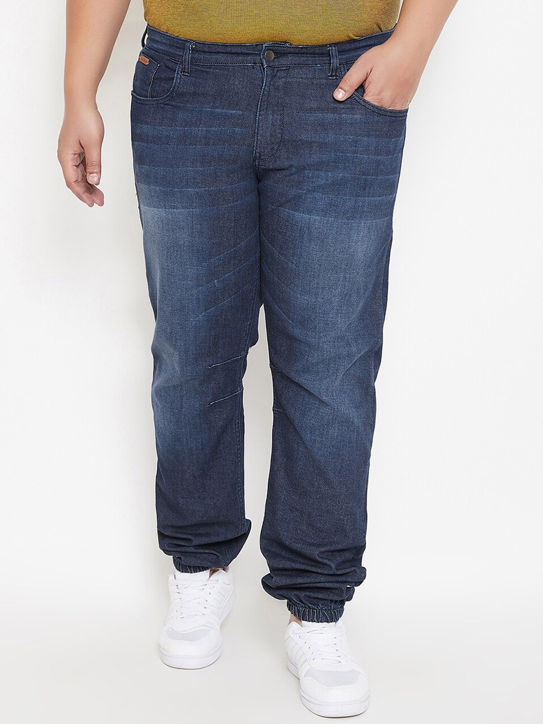 

Instafab Plus Men Navy Blue Regular Fit Jeans