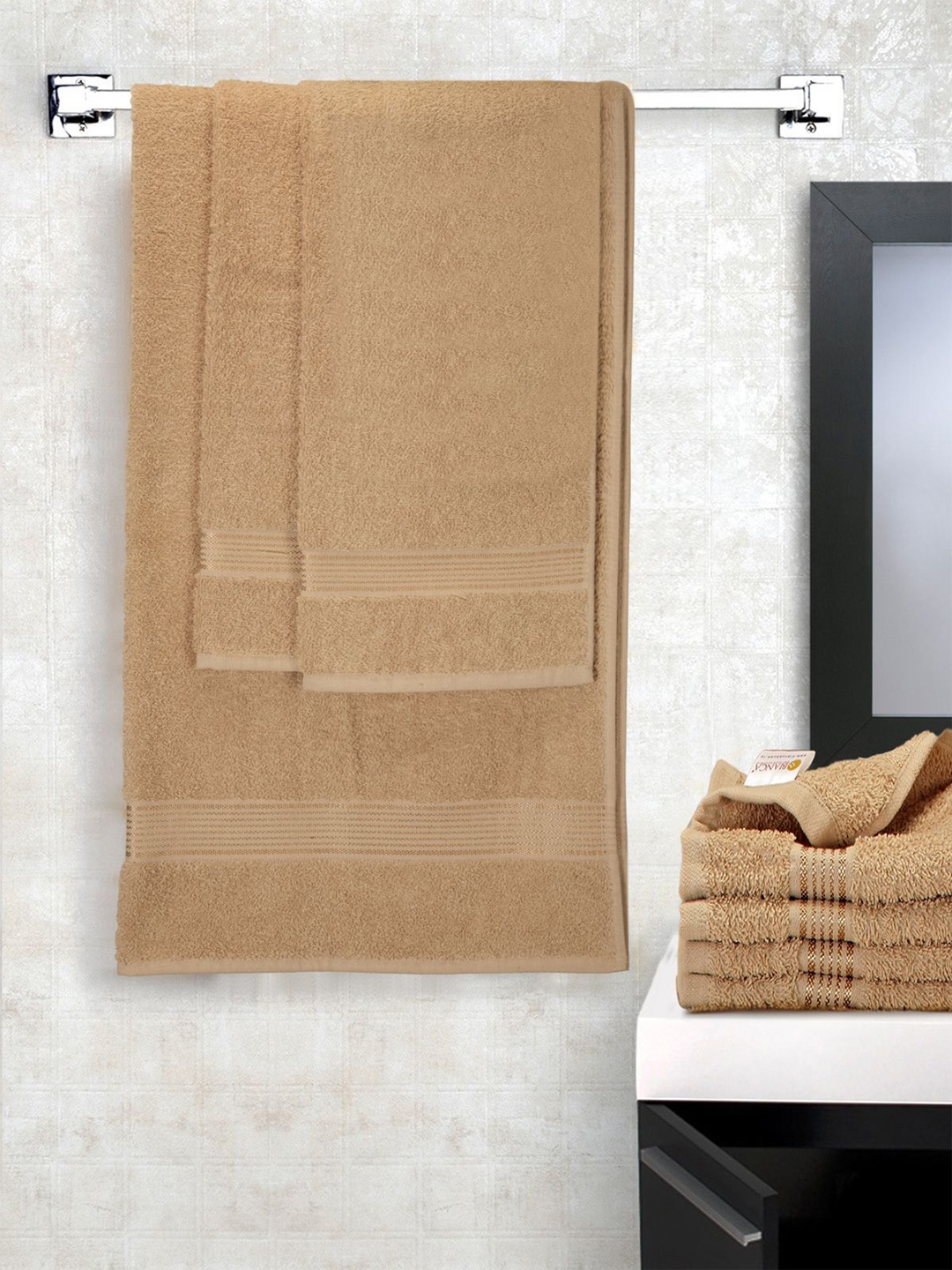 

KOPA Set Of 7 Beige Solid 380 GSM Towels