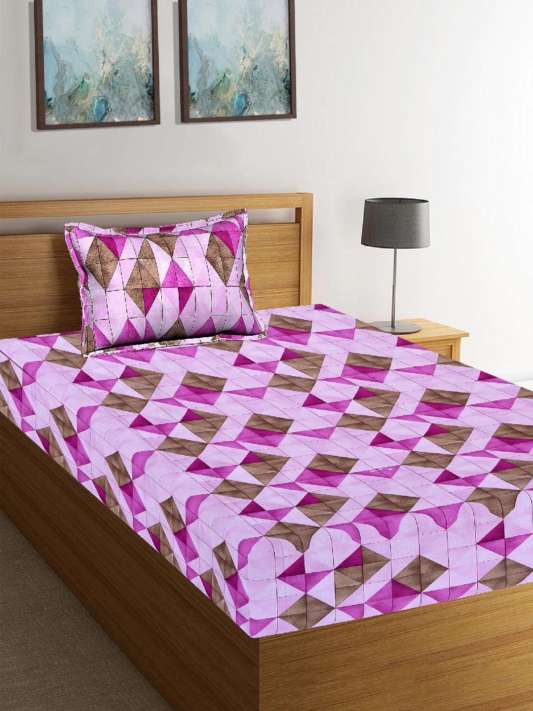 

Tistabene Brown & Magenta Geometric 180 TC Cotton 1 Single Bedsheet with 1 Pillow Covers
