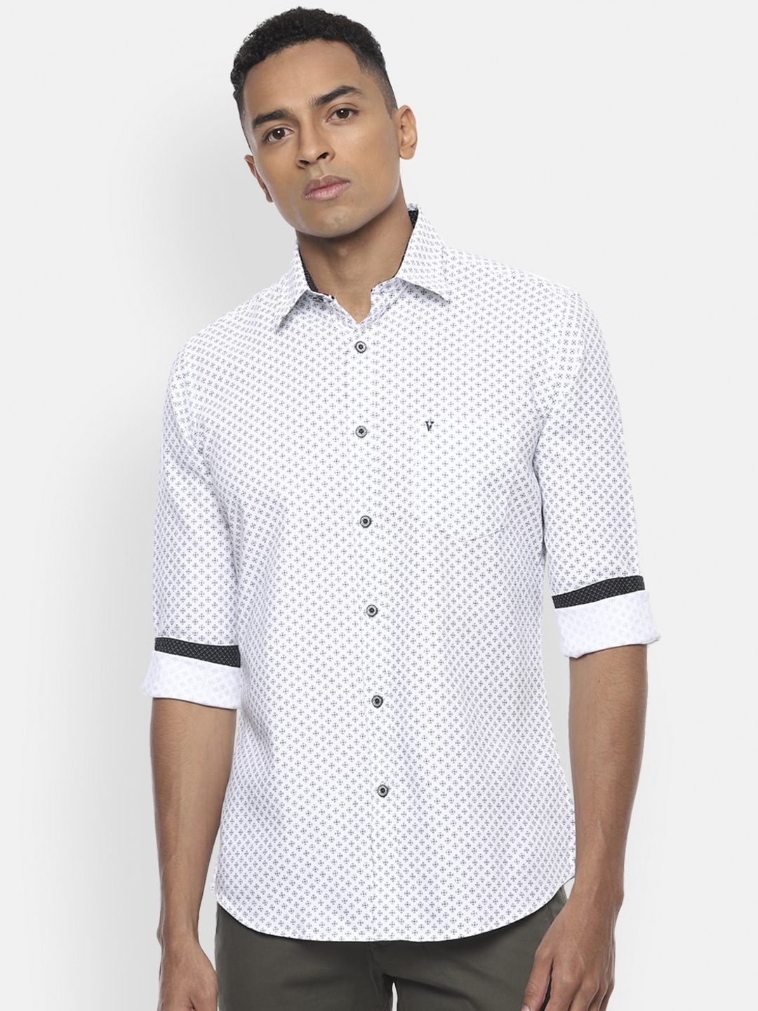 

Van Heusen Sport Men White & Grey Slim Fit Printed Casual Shirt