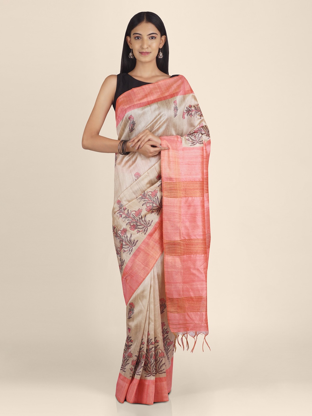 

KAJREE Cream-Coloured & Pink Pure Linen Woven Design Block Print Handloom Saree