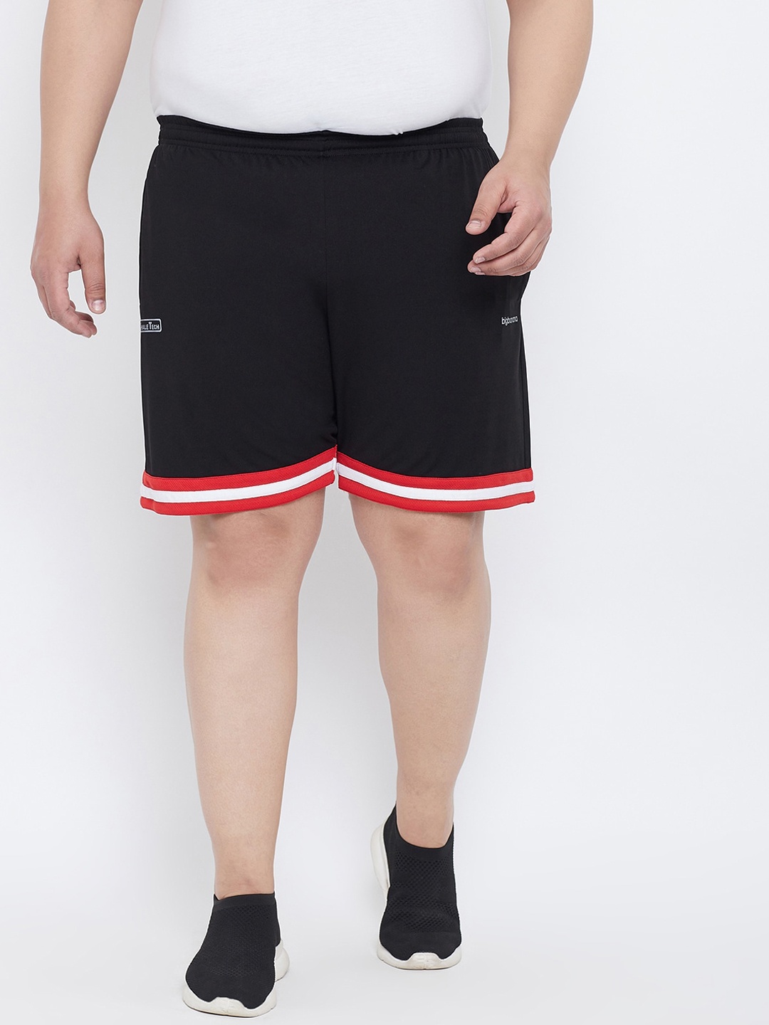 

bigbanana Men Black Solid Regular Fit Sports Shorts