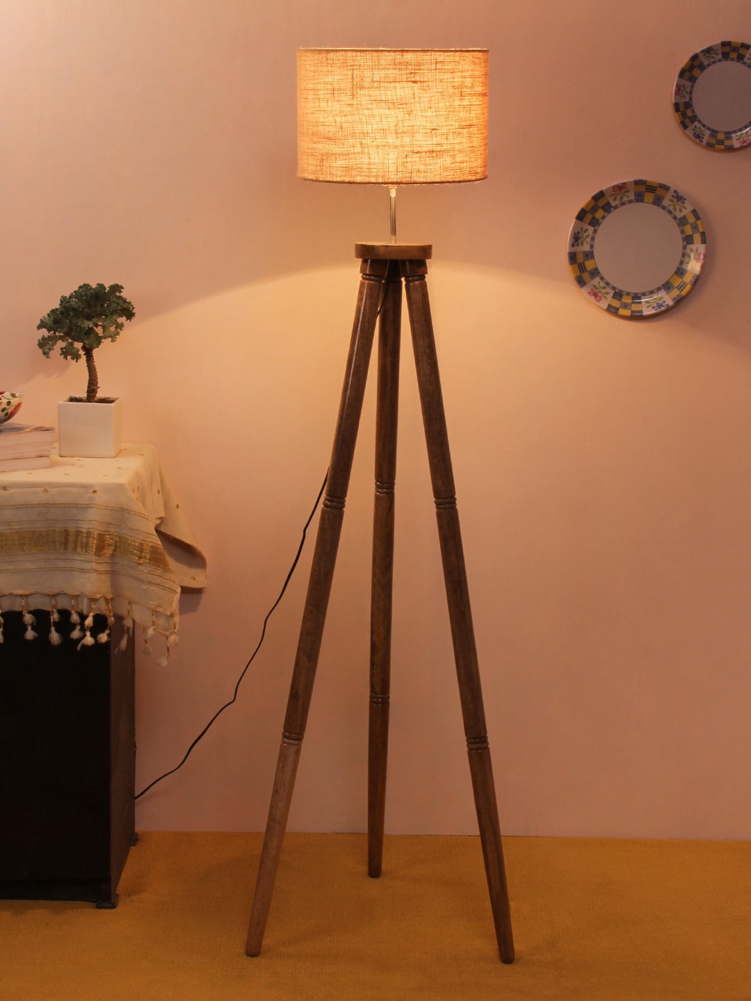 

Devansh Beige & Brown Solid Traditional Tripod Lamp with Shade