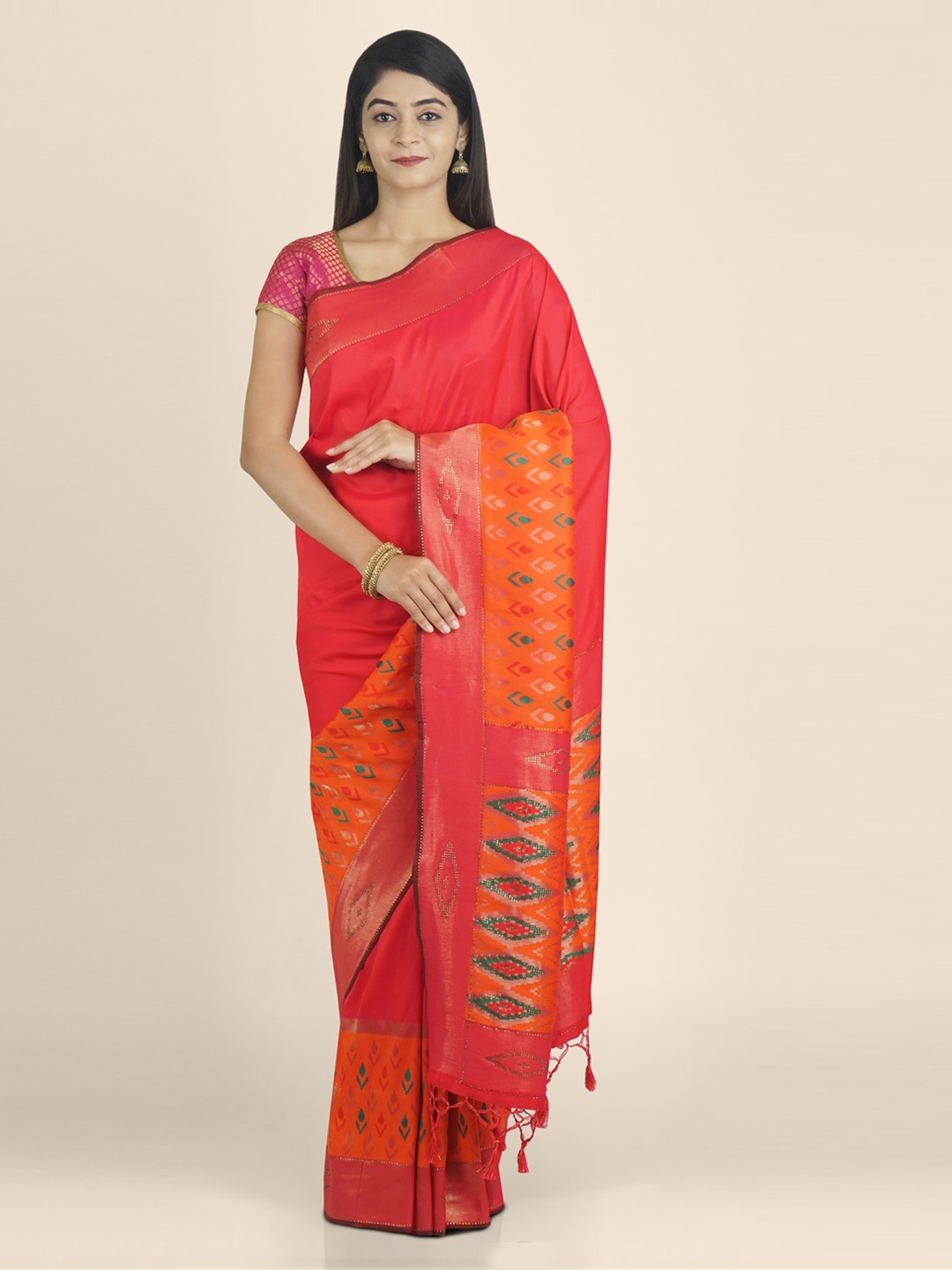 

KAJREE Red Poly Silk Solid Patola Handloom Saree