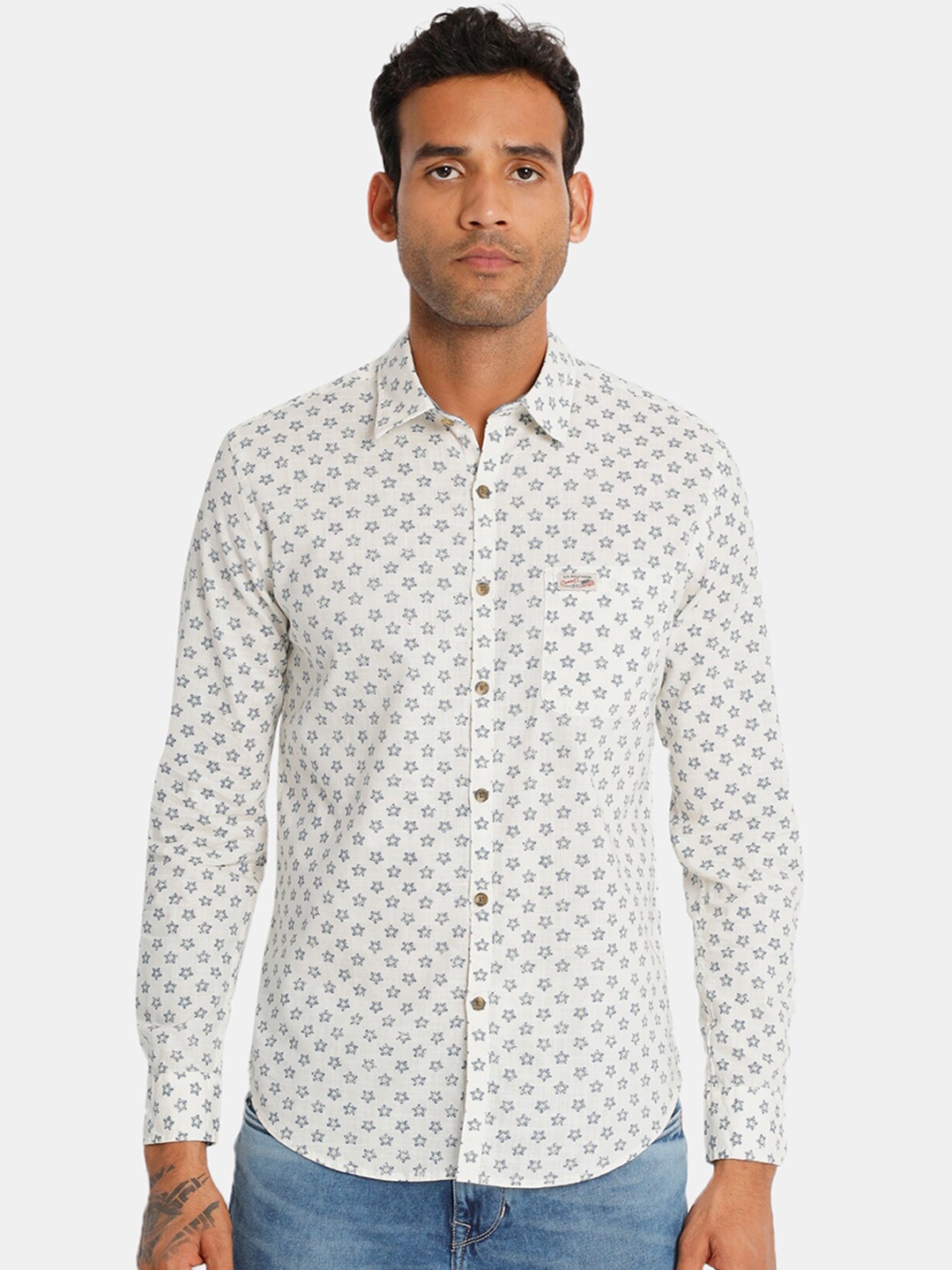 

U.S. Polo Assn. Denim Co. Men White & Green Regular Fit Printed Cotton Casual Shirt