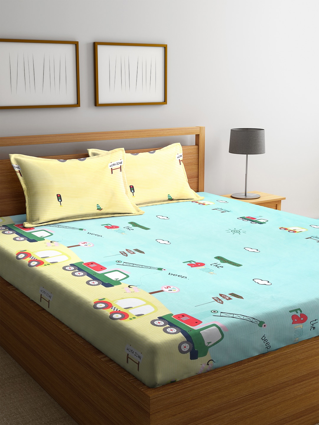 

KLOTTHE Sea Green & Yellow Graphic 300 TC 1 King Bedsheet with 2 Pillow Covers