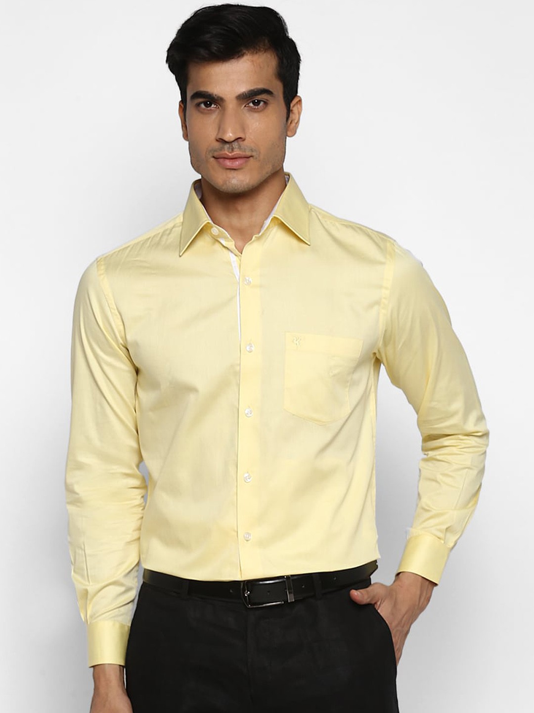 

Cantabil Men Yellow Slim Fit Solid Casual Shirt
