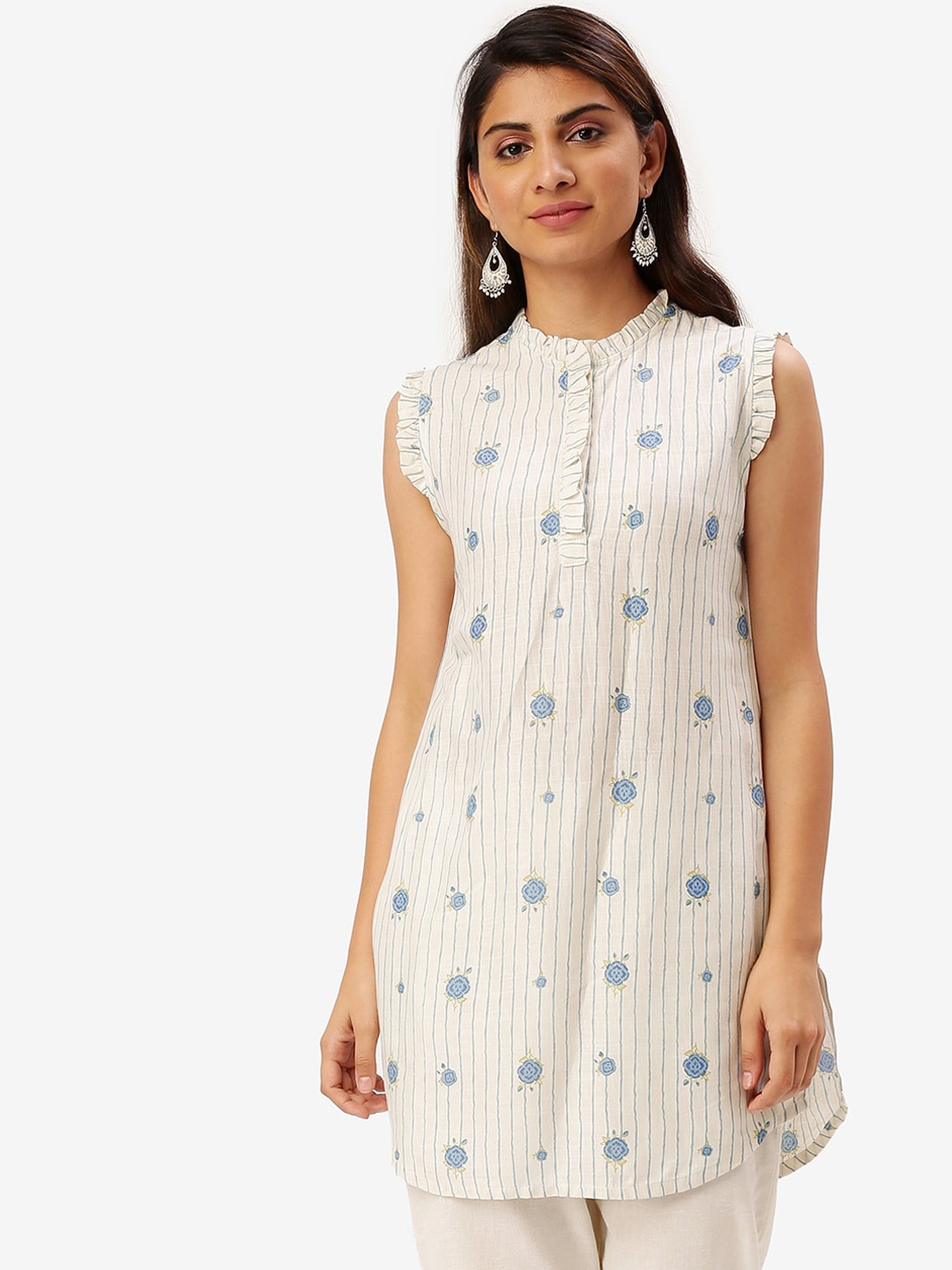 

Saaki Off White & Blue Floral Printed Pure Cotton Kurti