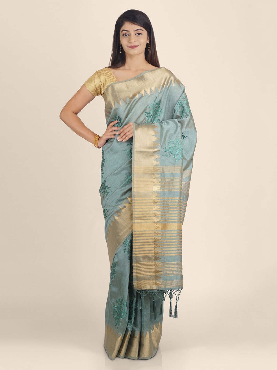 

KAJREE Green Woven Design Silk Blend Saree