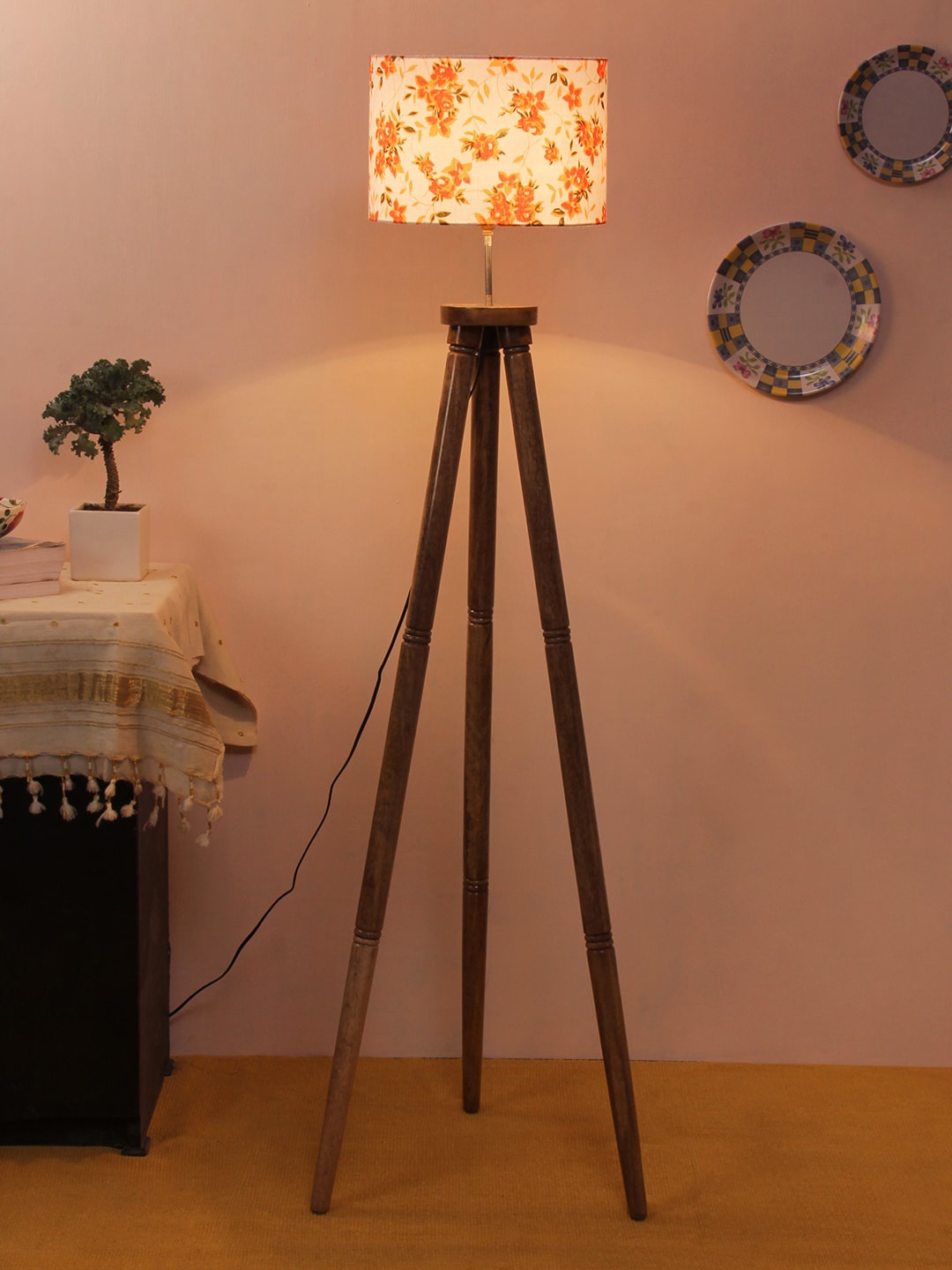 

Devansh White & Coral Printed Traditional Tripod Lamp with Shade