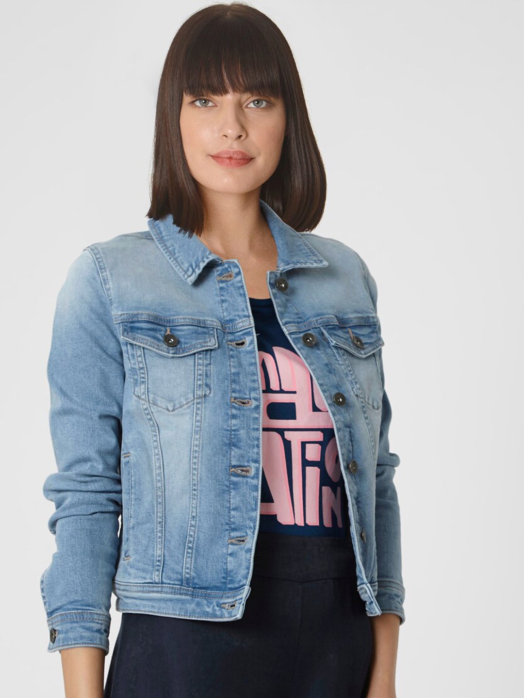 

Vero Moda Women Blue Solid Denim Jacket