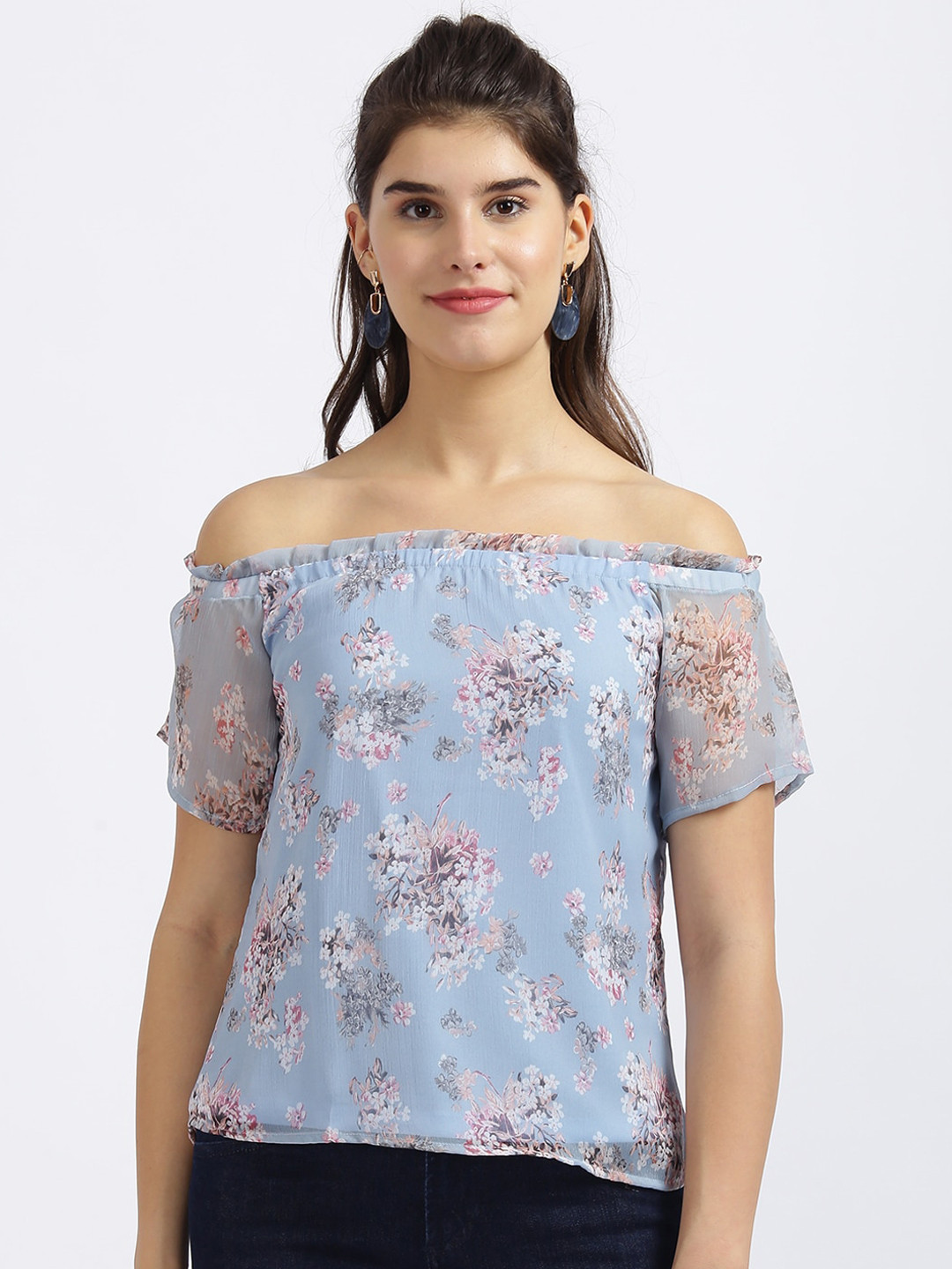 

Zink London Women Blue Floral Printed Off-shoulder Bardot Top