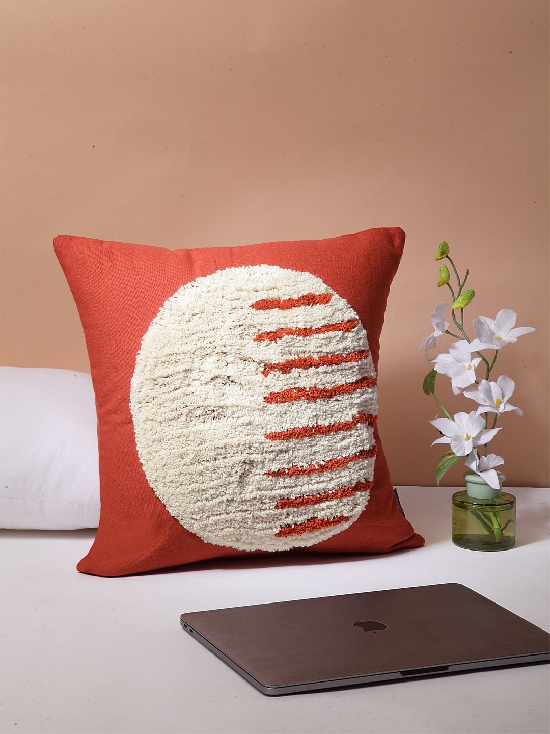 BLANC9 Red & Cream-Coloured Set of Single Self Design Square Cushion Covers