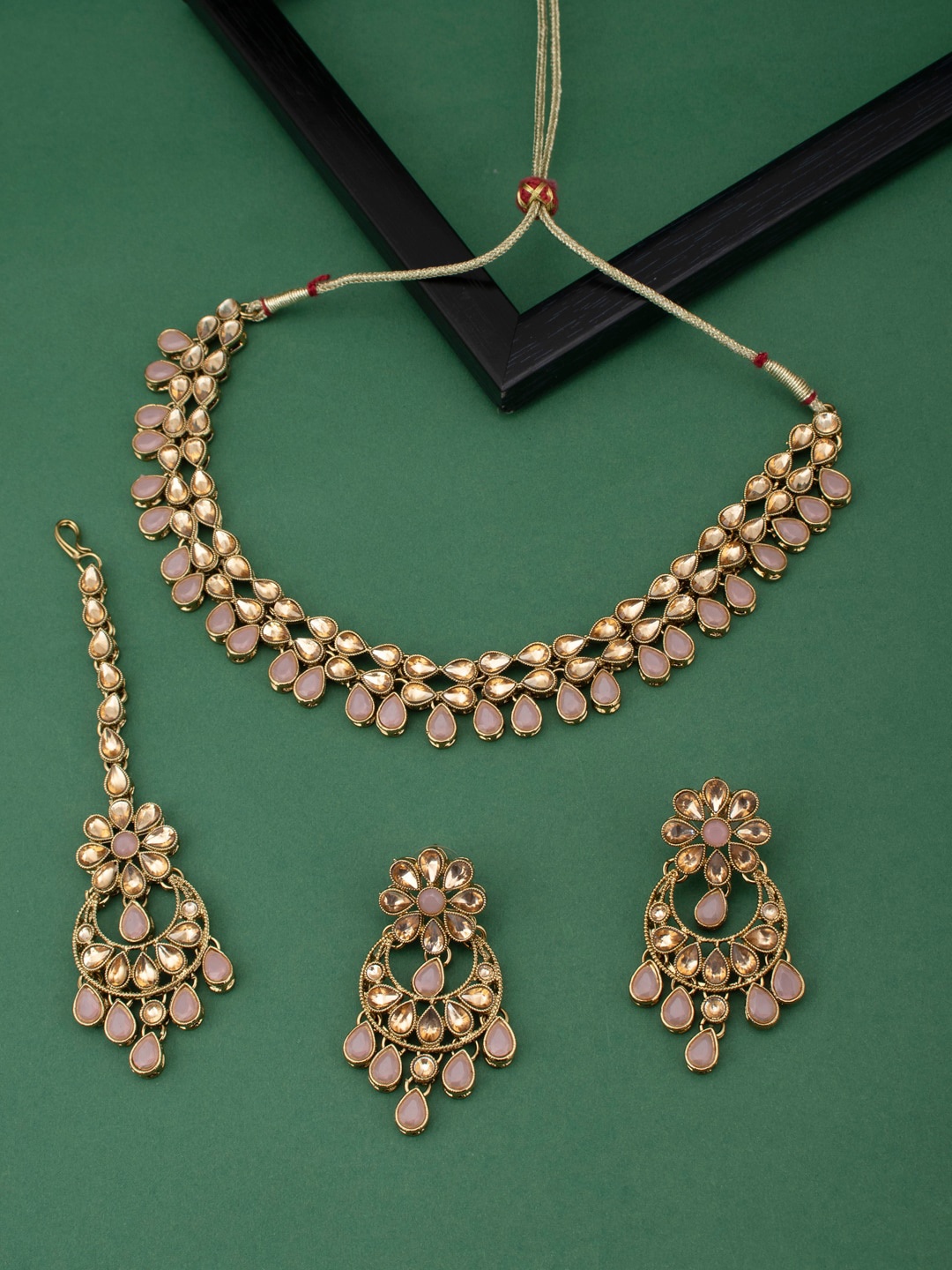

Sukkhi LCT Gold-Plated Brown & Peach-Colored Stone-Studded Jewellery Set