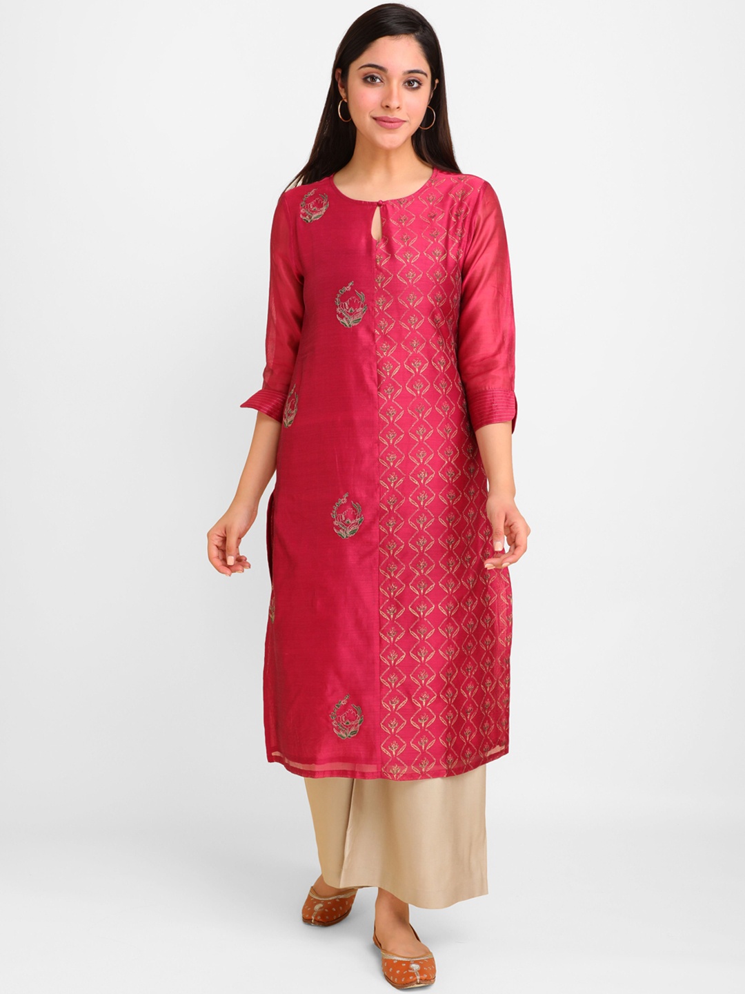 

Lal10 Women Magenta Ethnic Motifs Keyhole Neck Chanderi Silk Kurta