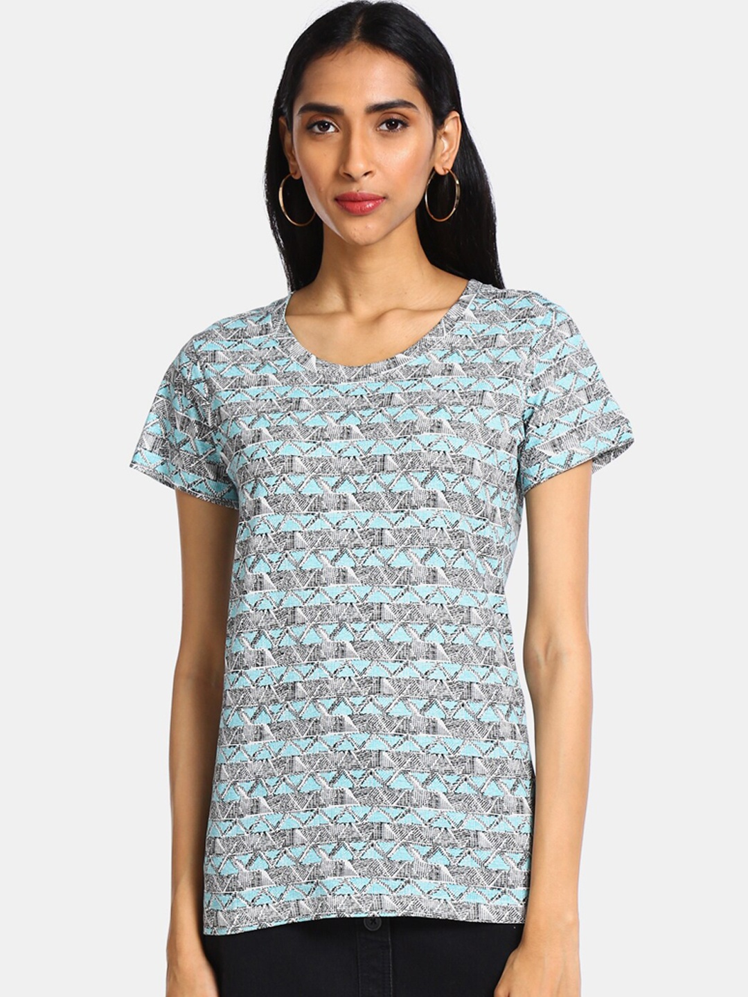 

Sugr Women Blue Striped Round Neck T-shirt