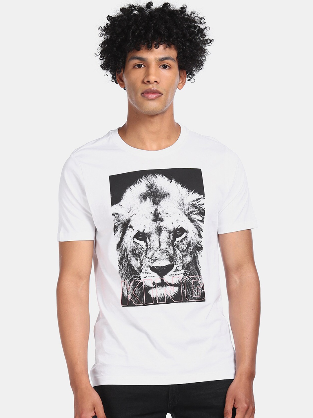 

Colt Men White Printed Round Neck Cotton Pure Cotton T-shirt