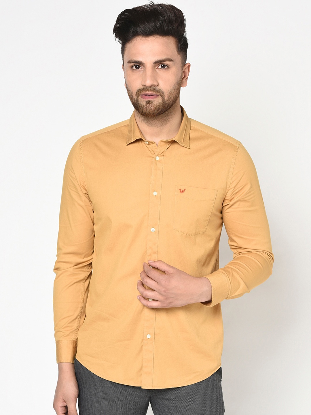 

Blackberrys Men Mustard India Slim Fit Solid Casual Shirt