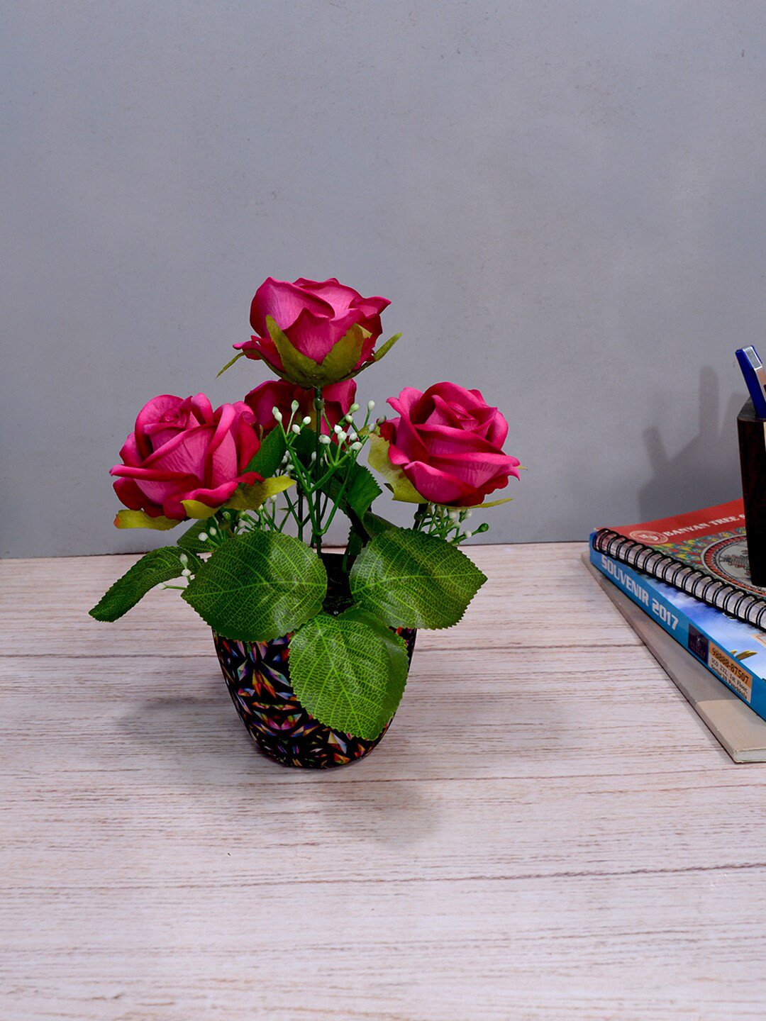 

fancy mart Set of 4 Pink & Green Artificial Rose Flowers With Round Textured Pot