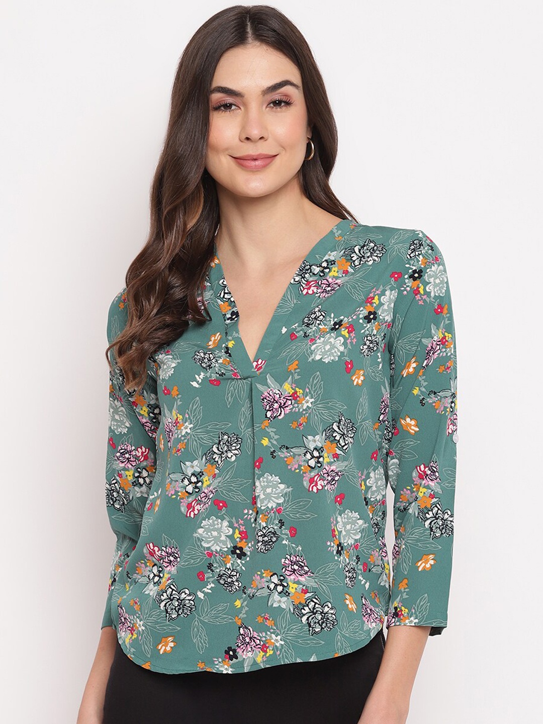 

Mayra Women Green Floral Printed Crepe Regular Top