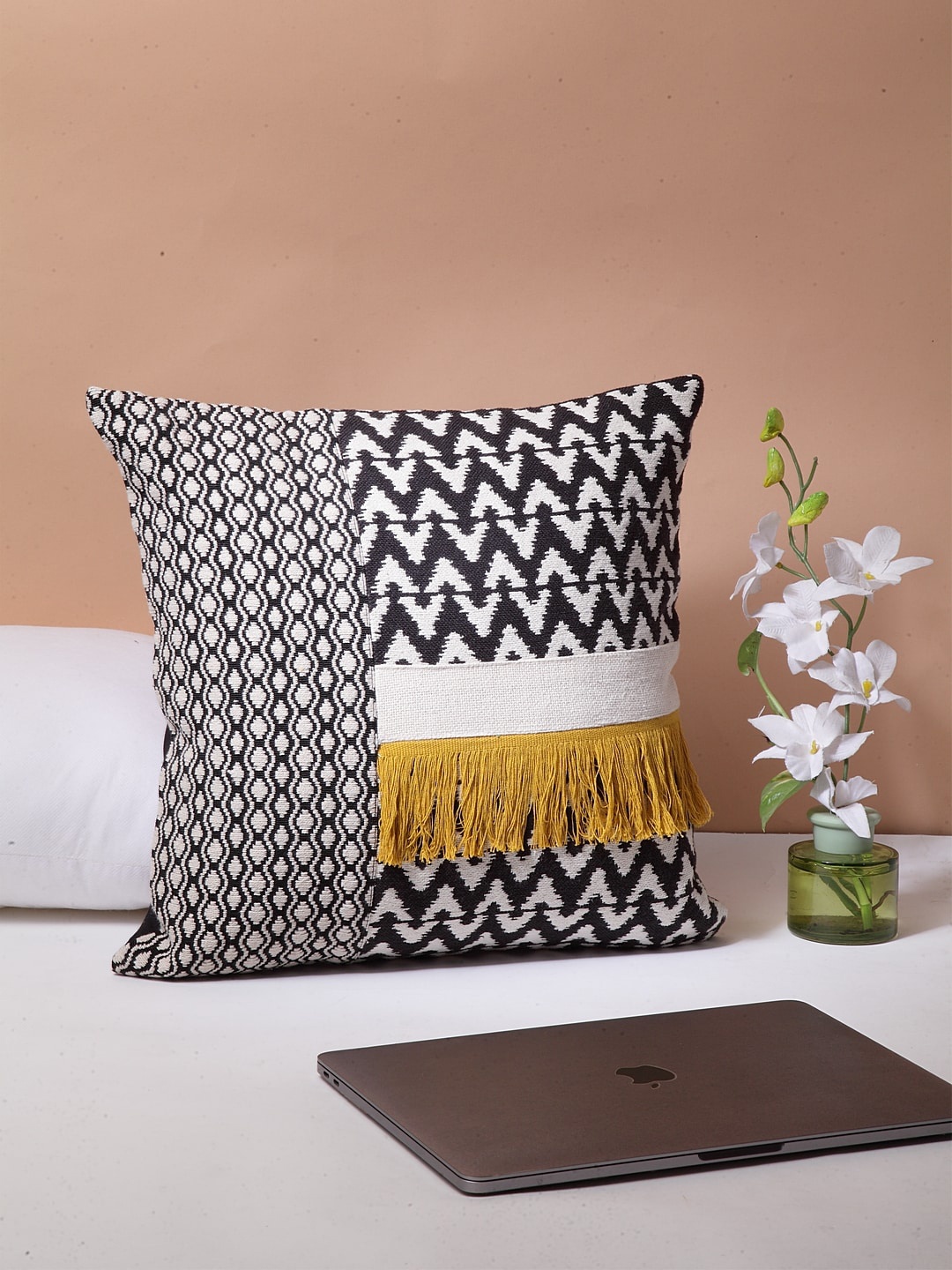 BLANC9 Black & White Single Self Design Square Cushion Cover