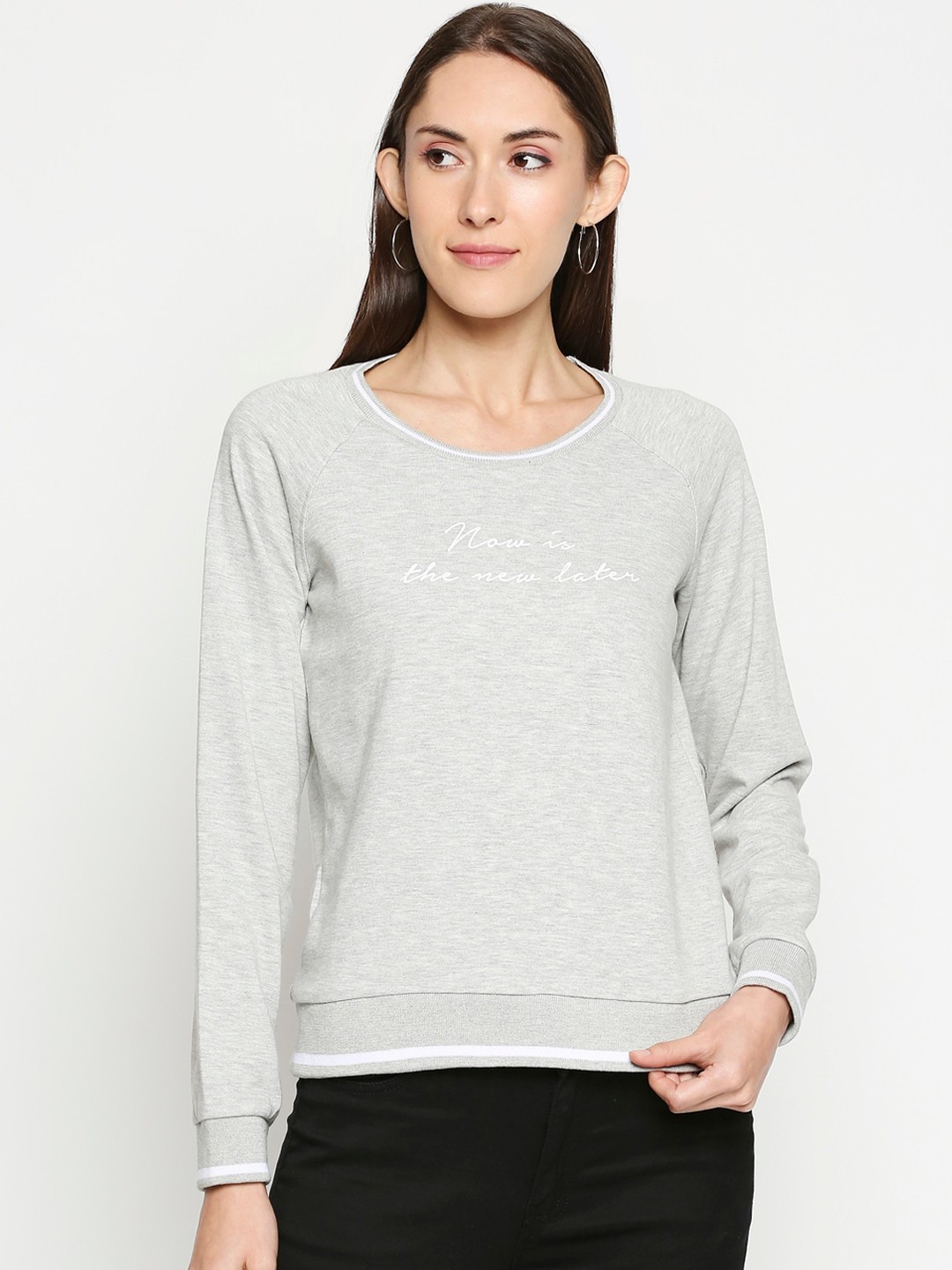 

People Women Grey & Off-White Printed Sweatshirt