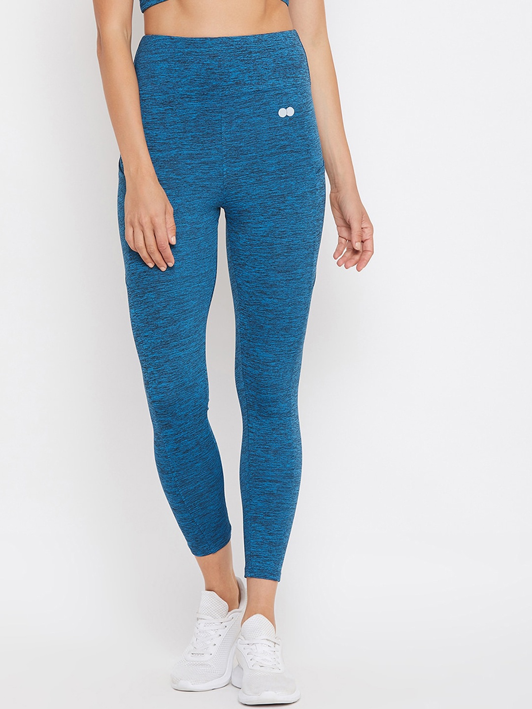 

Clovia Women Blue Solid Ankle Length Tights