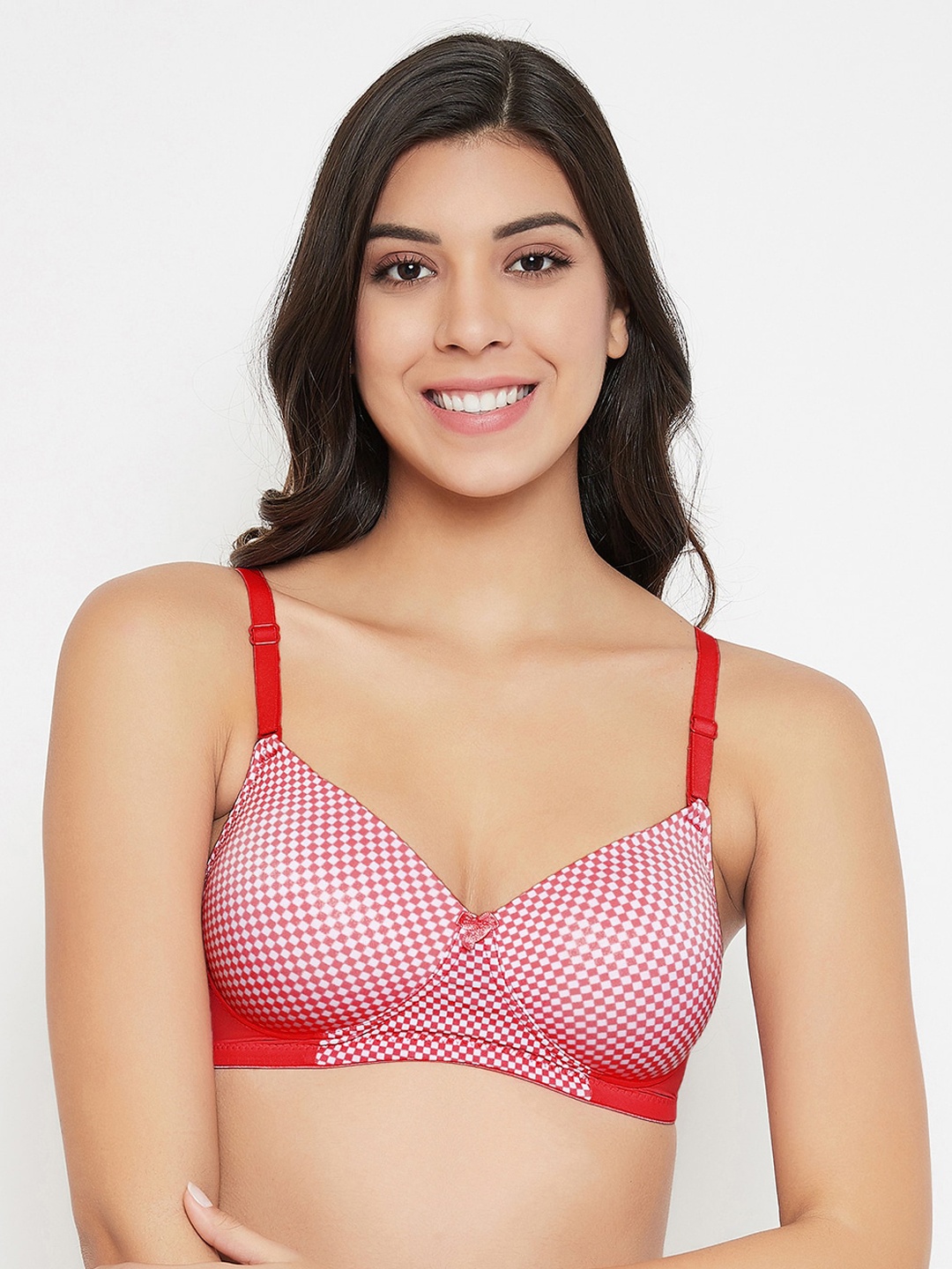 

Clovia Red & White Printed Non-Wired Lightly Padded T-shirt Bra BR1737O0436E