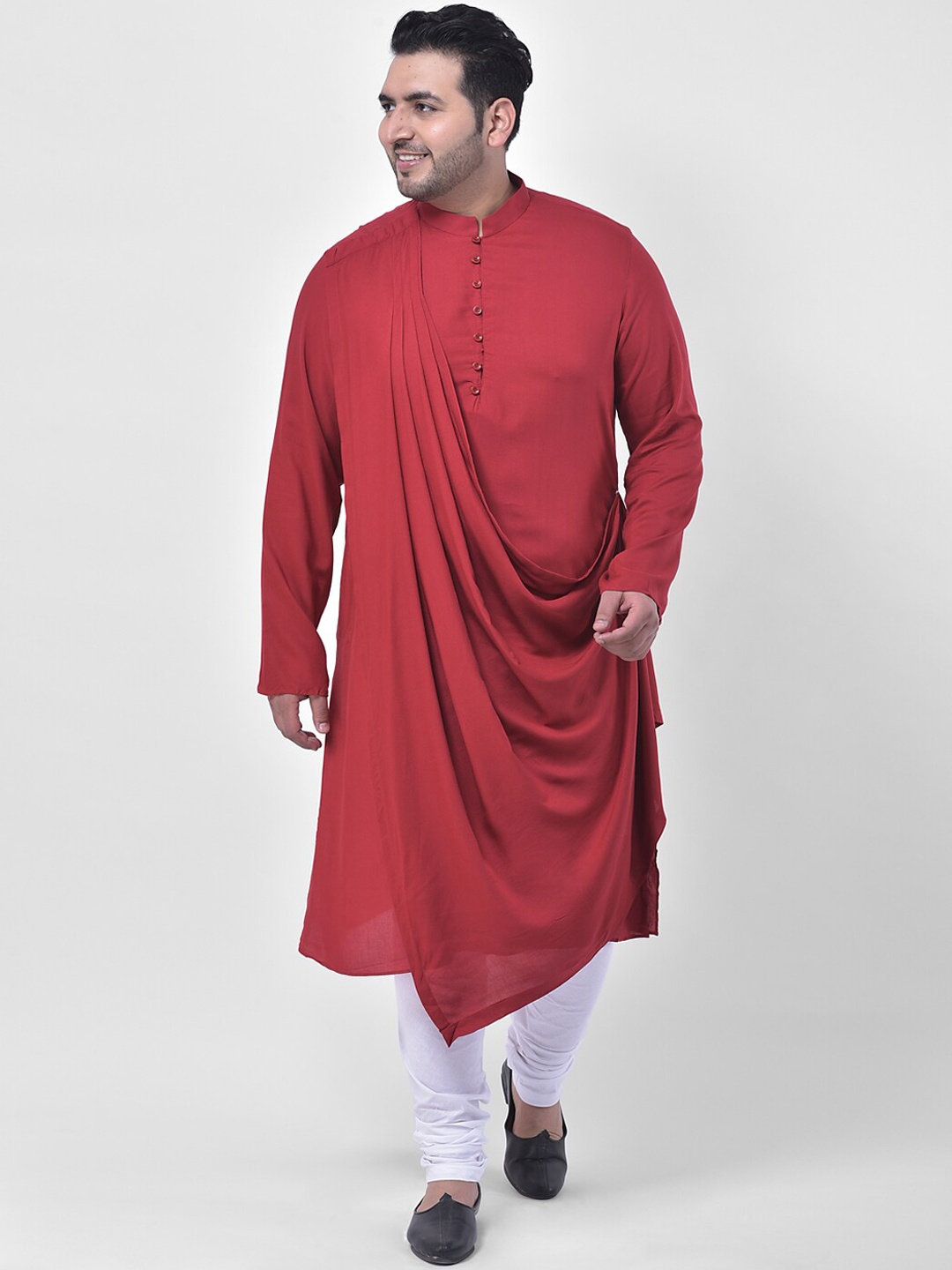 

DEYANN PLUS Men Red Pleated Kurta