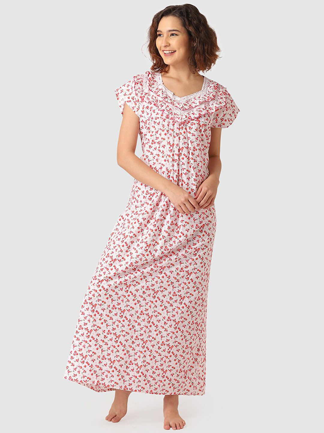 

Vemante White & Red Printed Cotton Nightdress