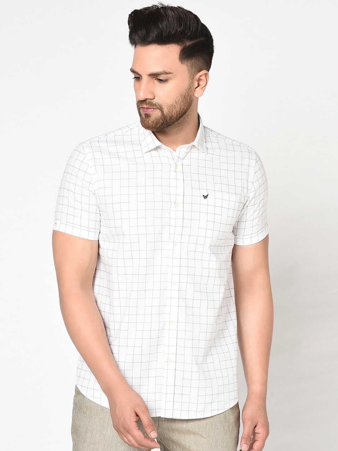 

Blackberrys Men White & Black Pheonix Skinny Fit Checked Casual Shirt