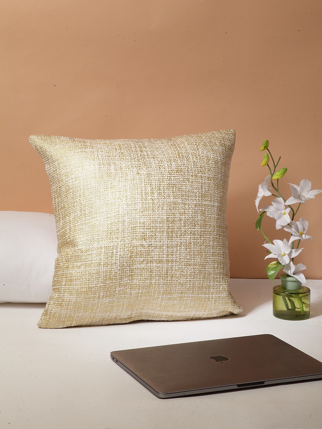BLANC9 Gold-Toned Single Checked Square Cushion Covers