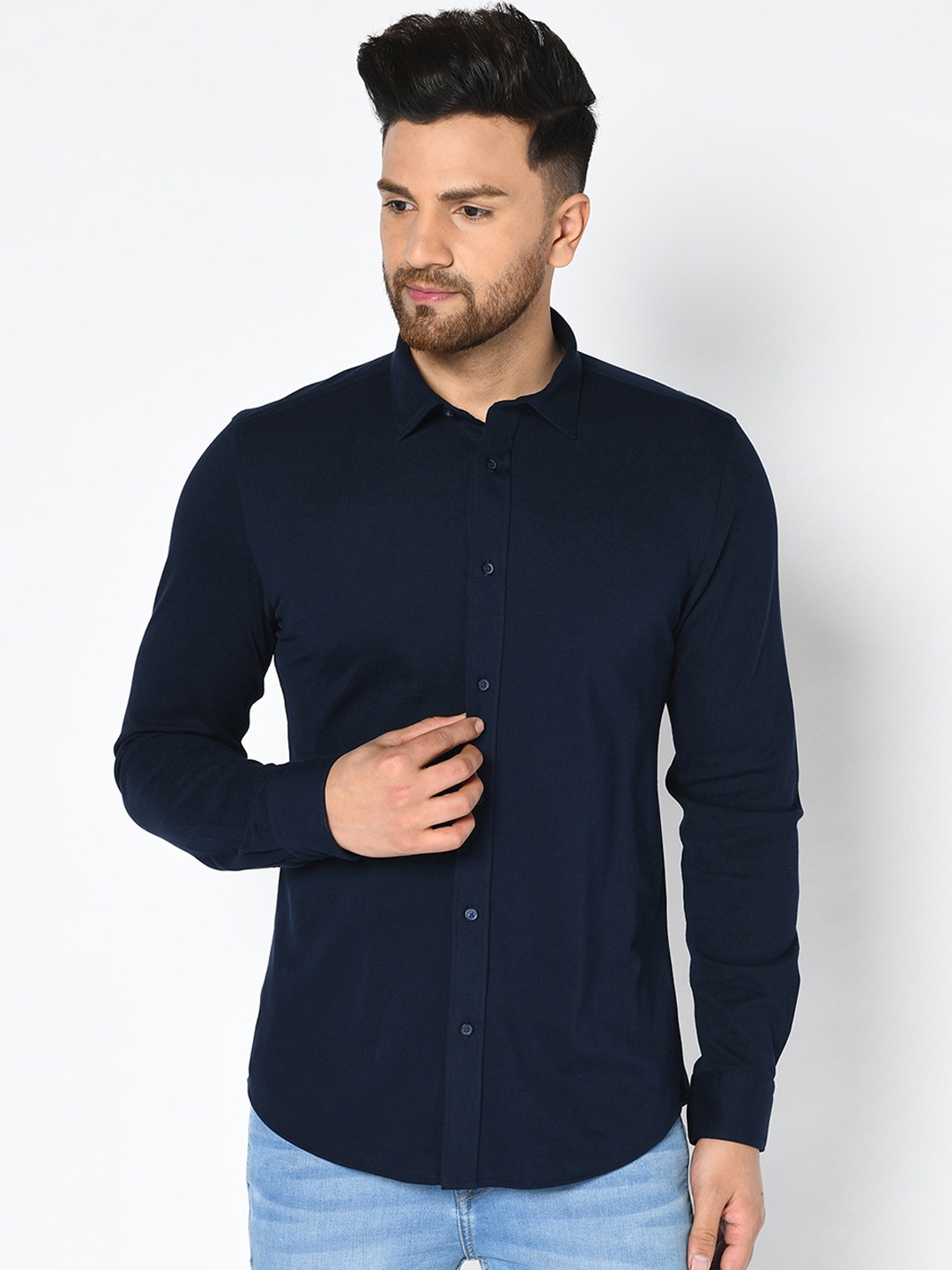 

Blackberrys Men Navy Blue Skinny Fit Solid Casual Shirt