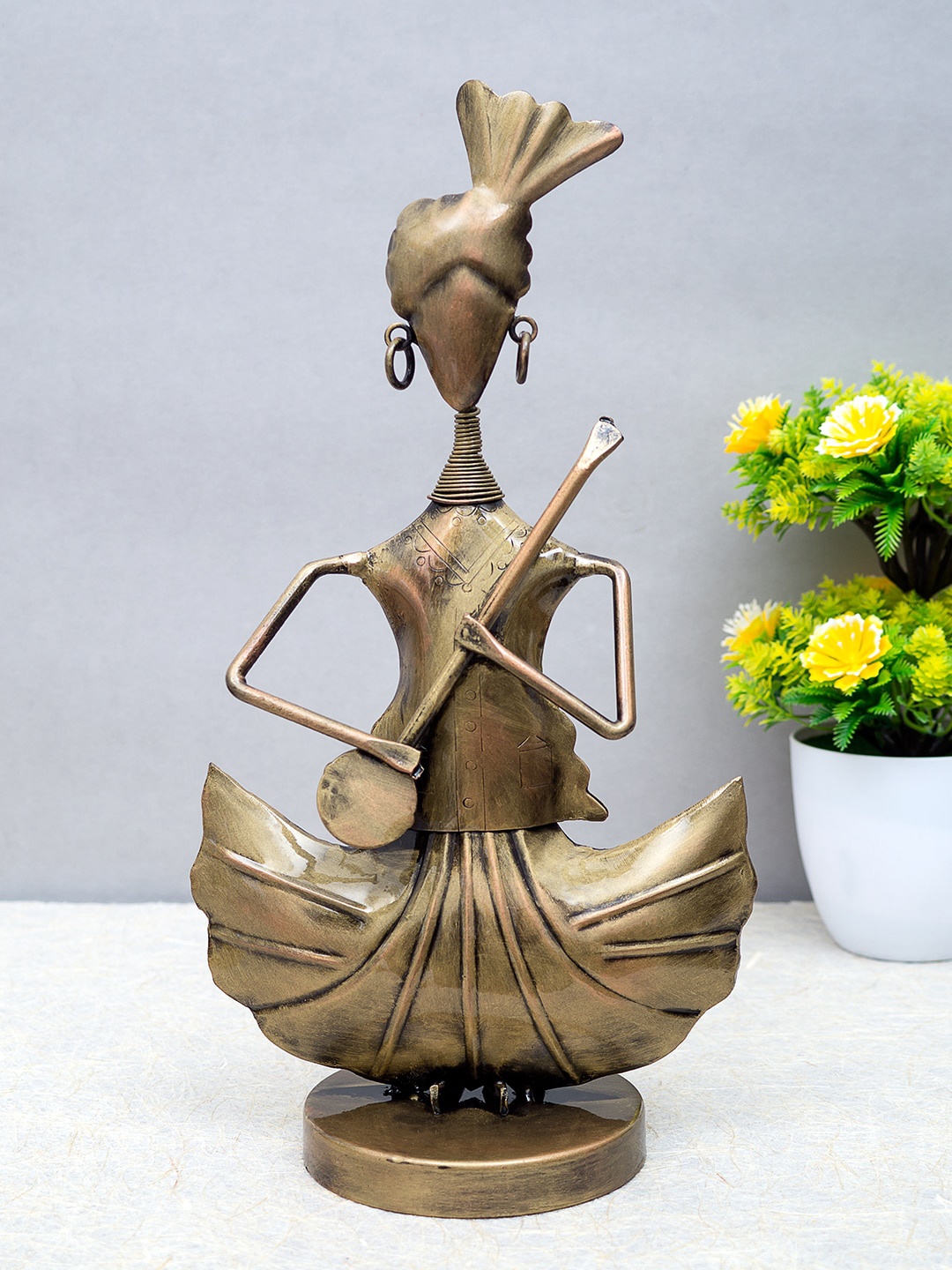 

Golden Peacock Brown Handcrafted Iron Sitar Musician Figurine Decorative Showpiece