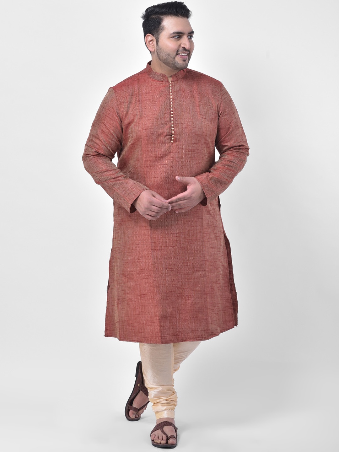 

DEYANN PLUS Men Maroon Silk Woven Kurta Churidar Set