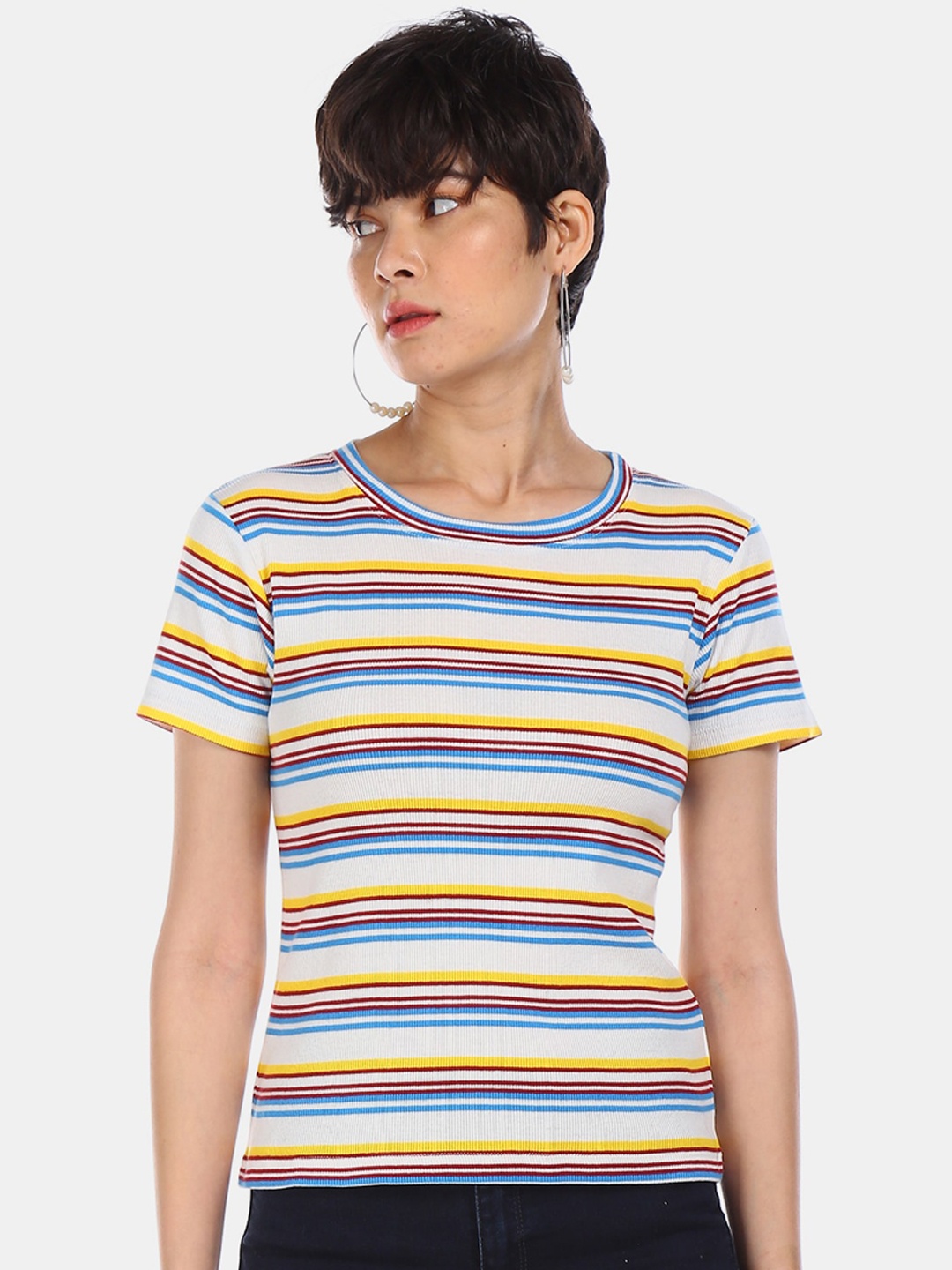 

Sugr Women White Striped Round Neck T-shirt