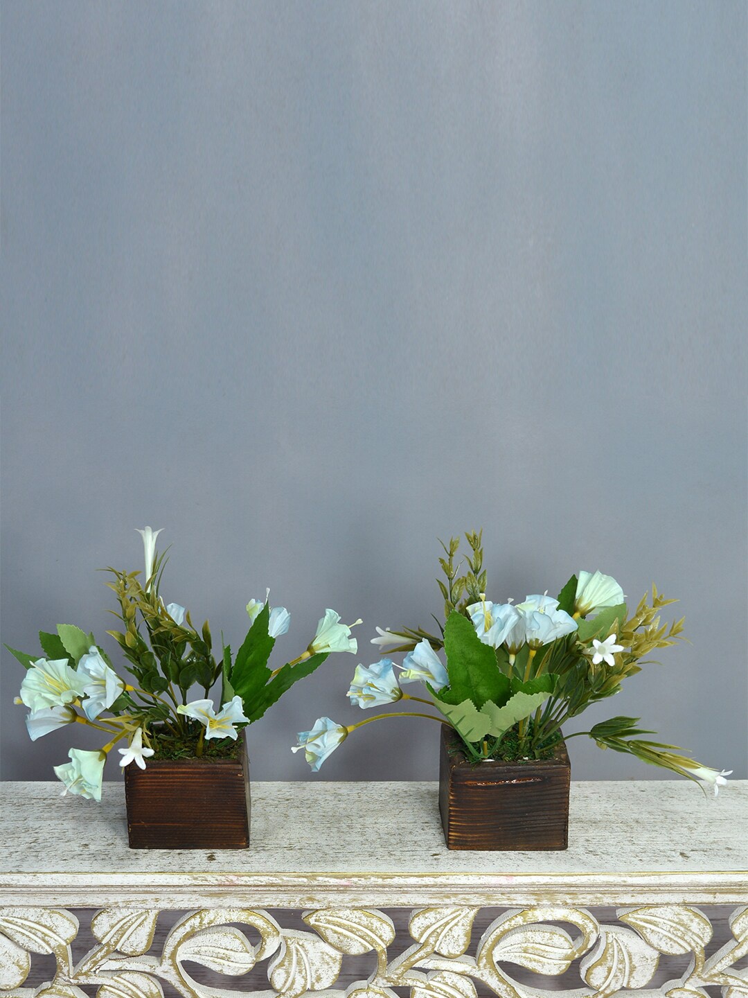 

fancy mart Set of 2 Blue & Green Artificial Flower Lilies in Brown Wooden Pot