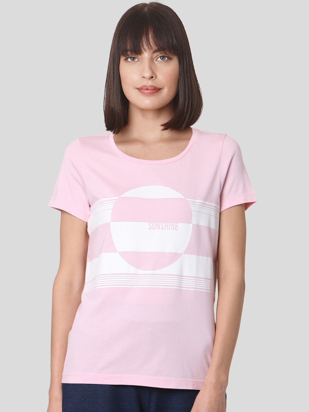 

Vero Moda Women Pink Printed Round Neck T-shirt