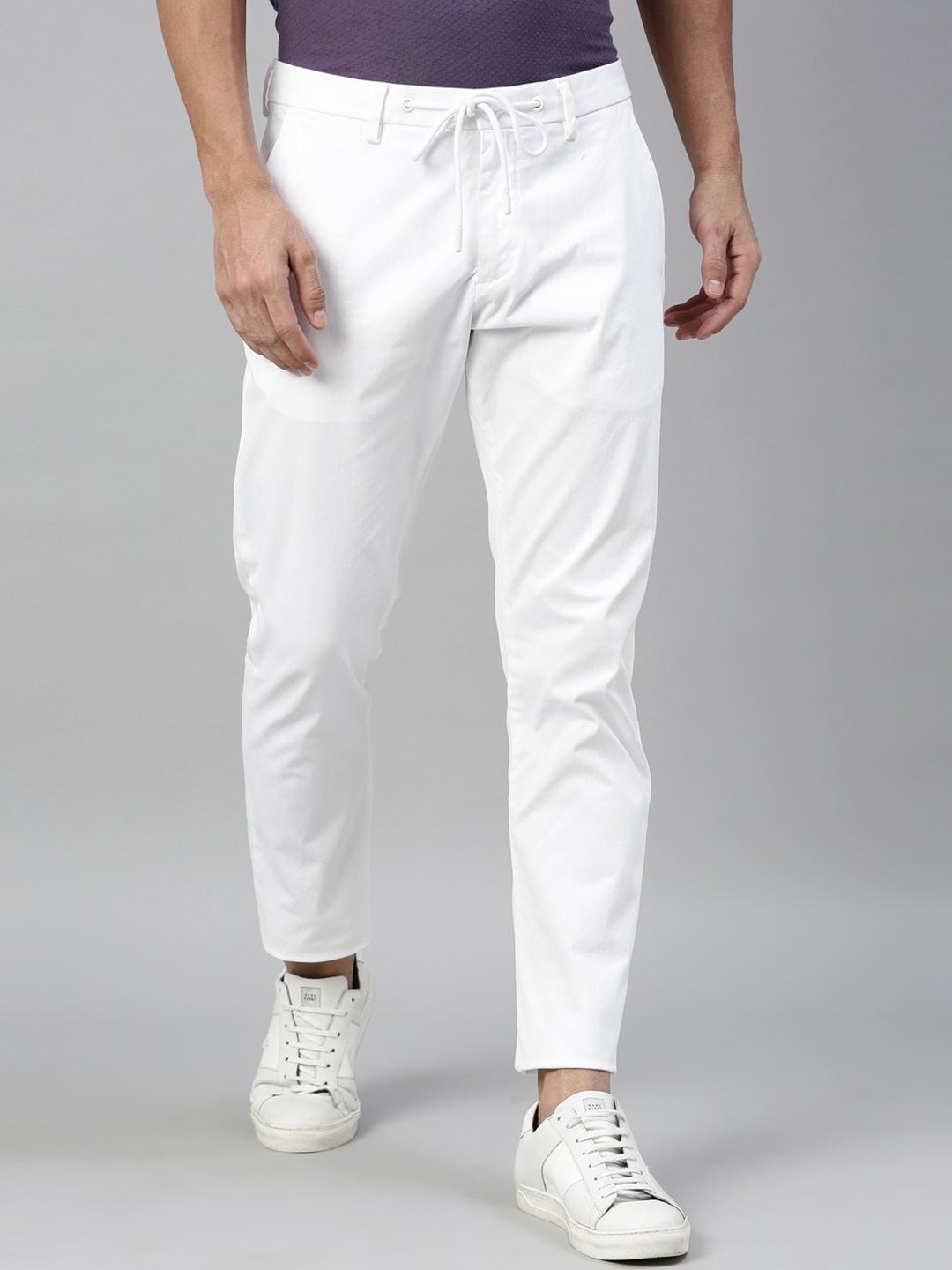 

RARE RABBIT Men White Regular Fit Solid Chinos